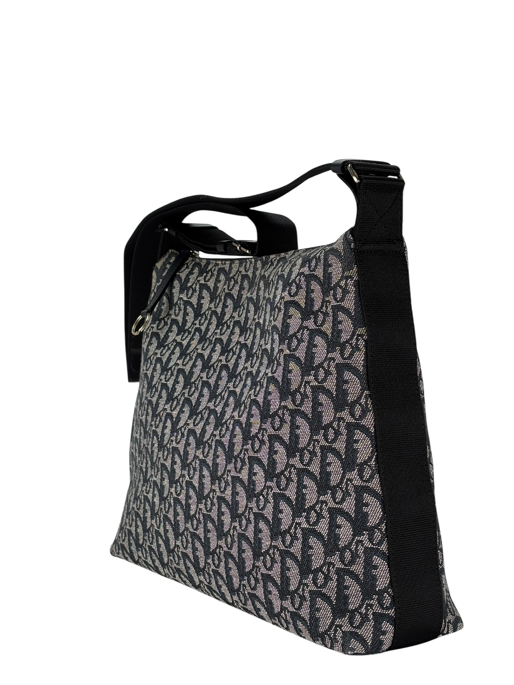 CHRISTIAN DIOR - Navy Diorissimo Pochette Shoulder Bag