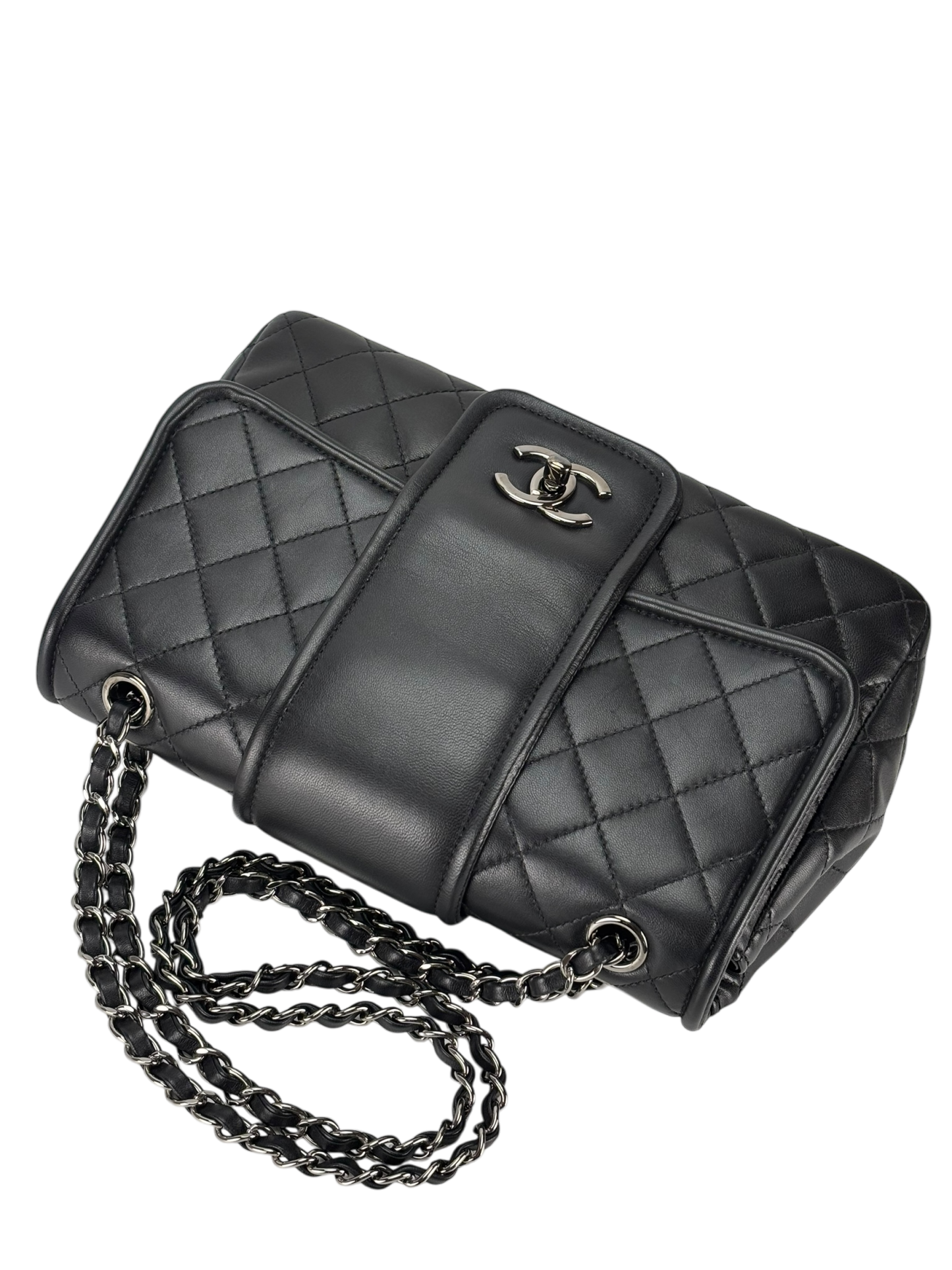 CHANEL -  Black Lambskin Matelasse Chain Shoulder Bag Sliver Hardware
