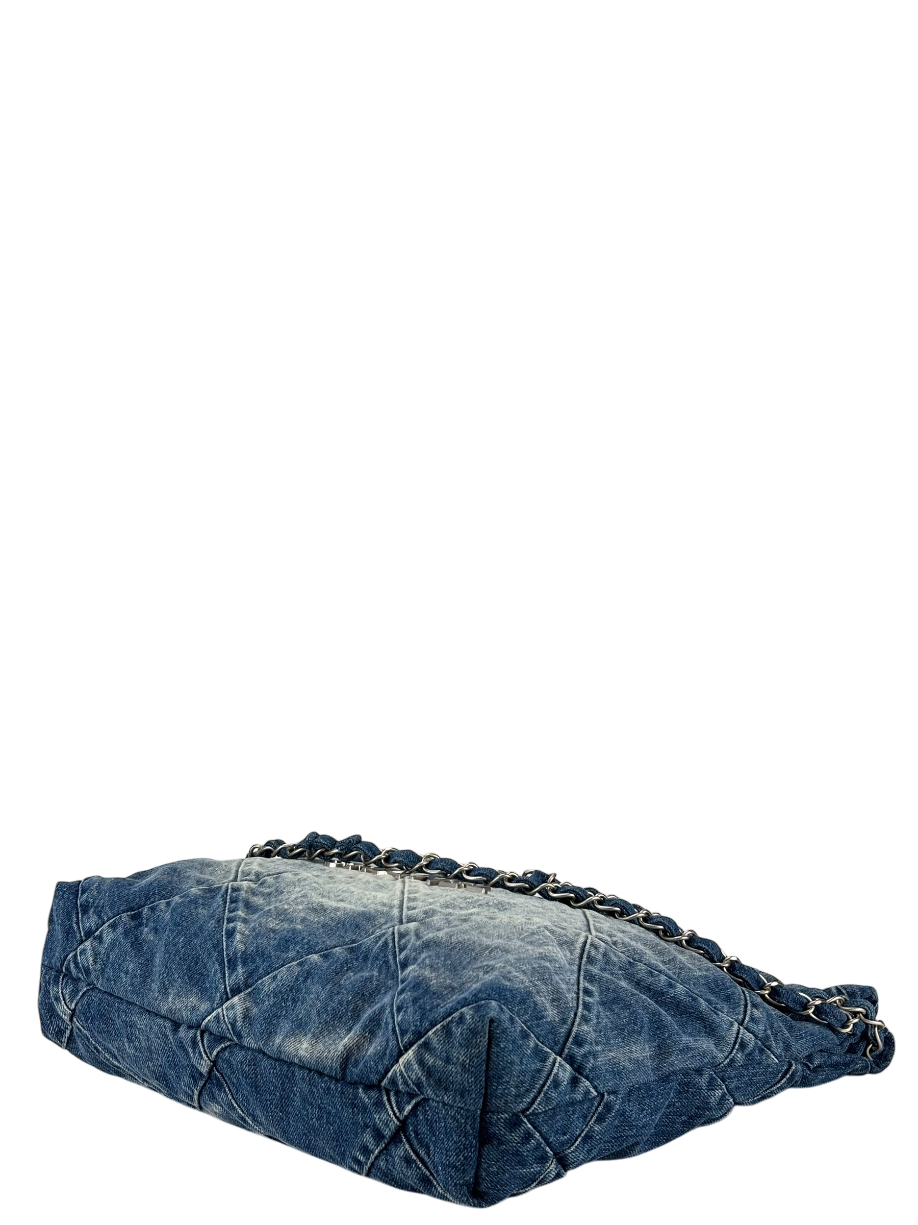 CHANEL - 22 Bag Small Denim Sliver Hardware