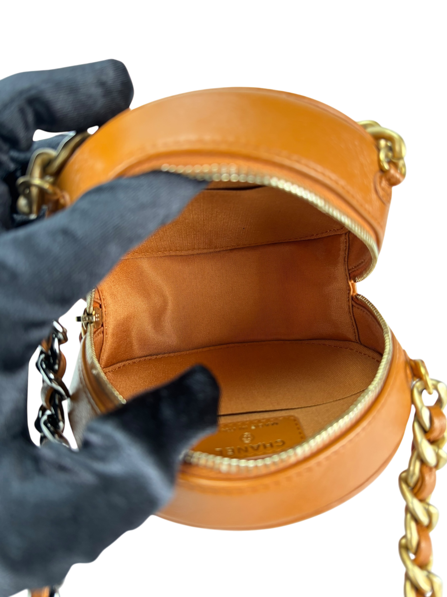 CHANEL - Brown Calfskin 19 Round Clutch With Chain