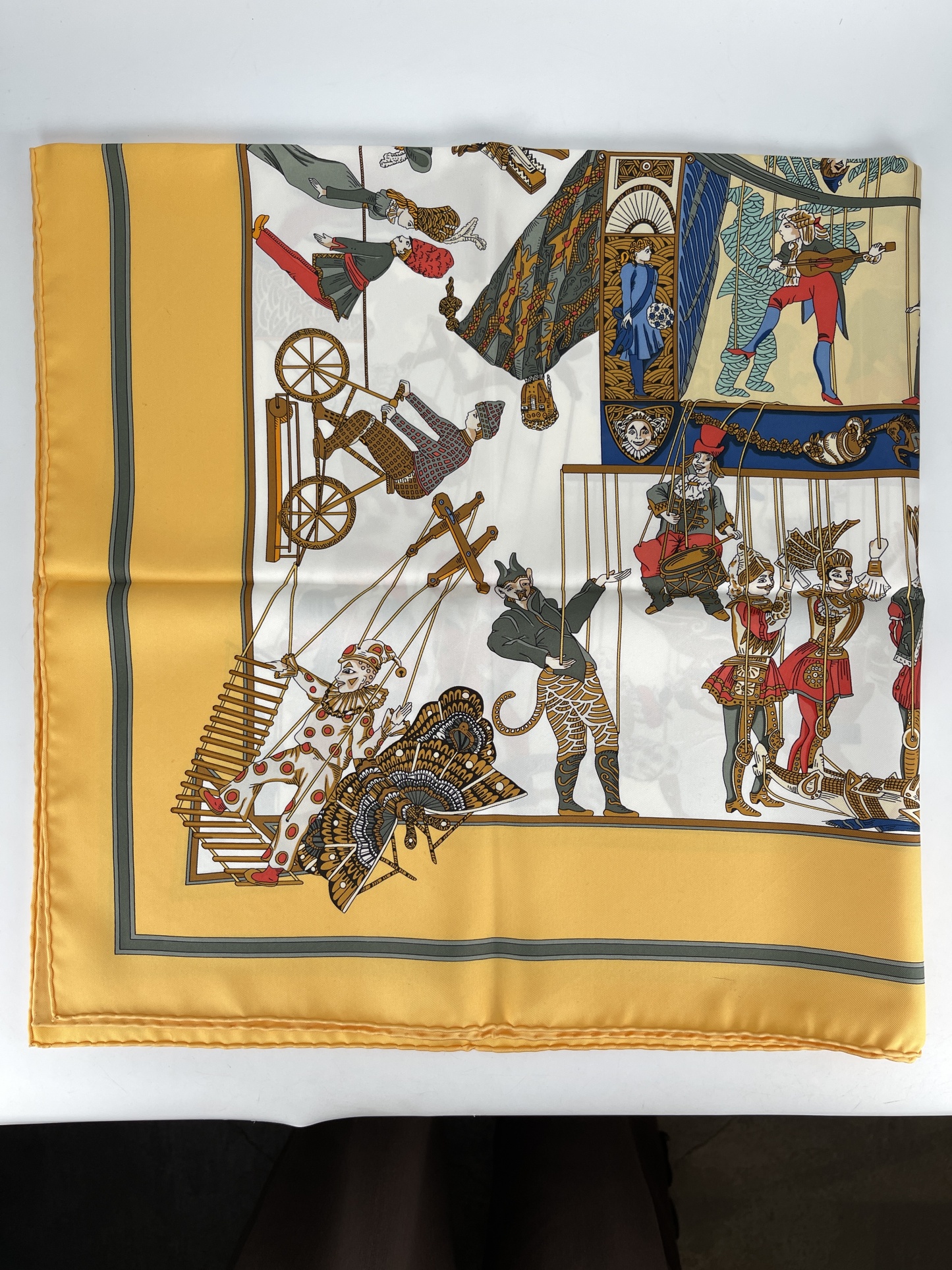 HERMES - Le Temps des Marionnet Scarf 90 