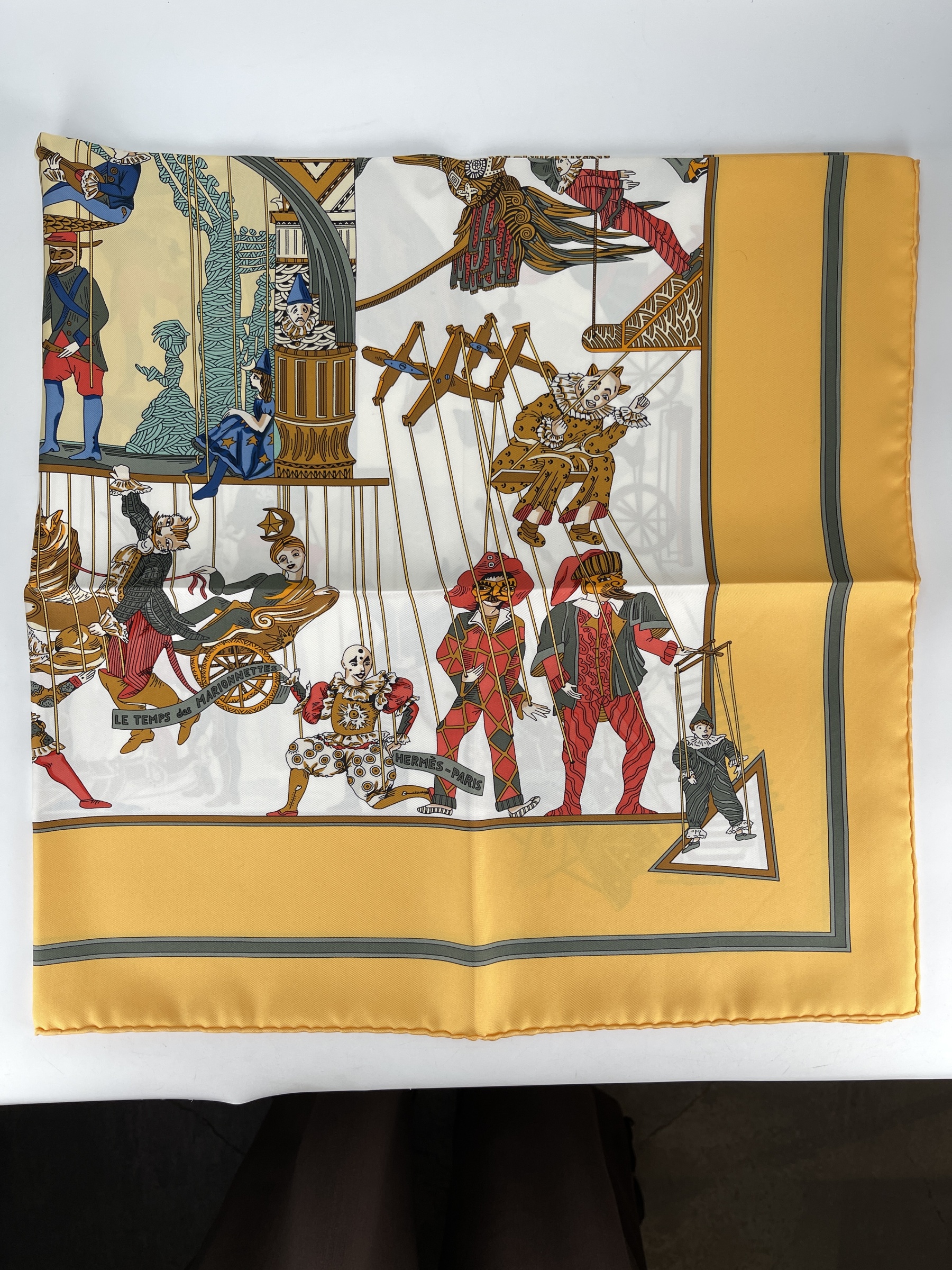 HERMES - Le Temps des Marionnet Scarf 90