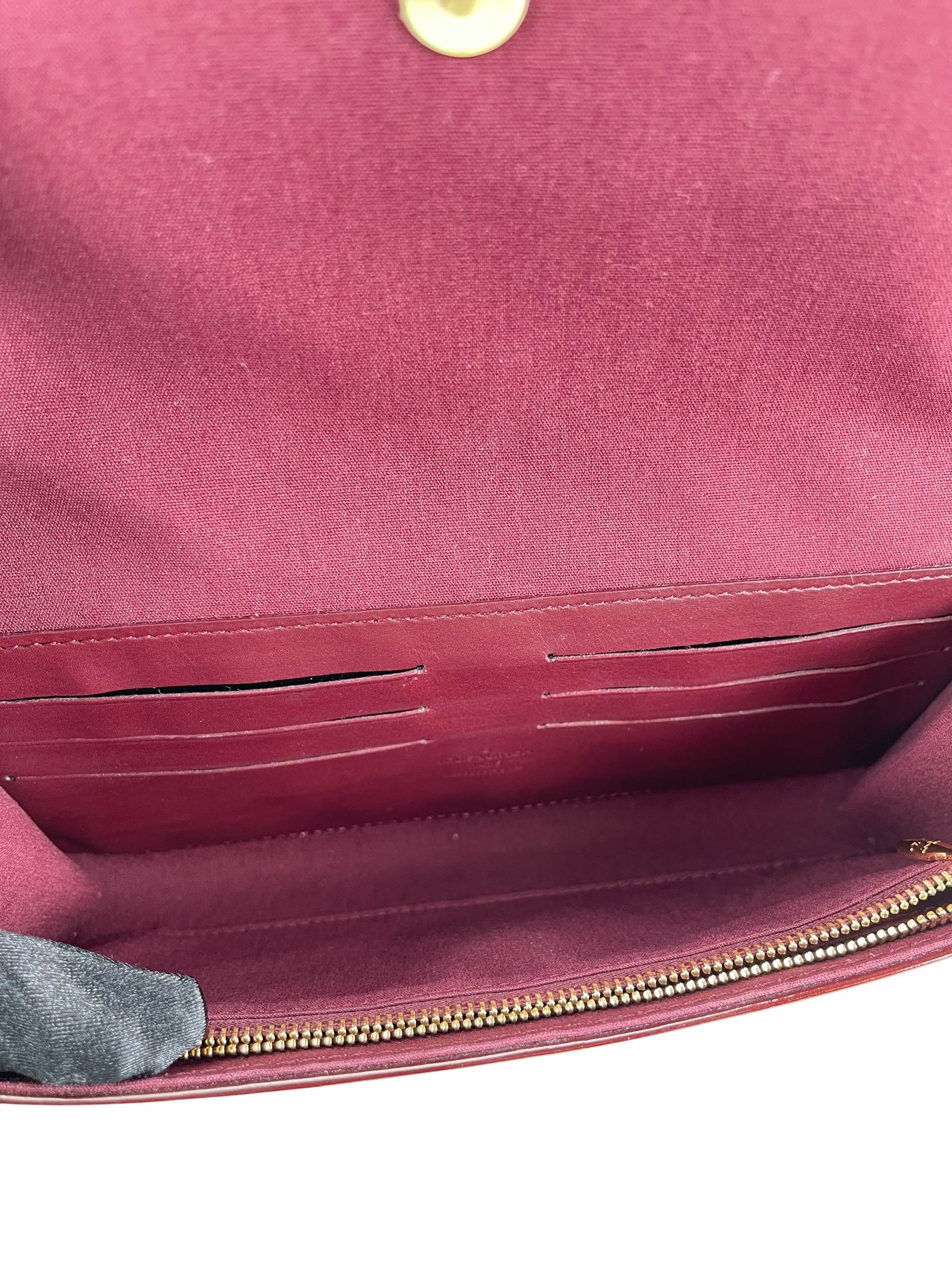 LOUIS VUITTON - Red Monogram Patent Leather Rossmore MM Shoulder Bag 