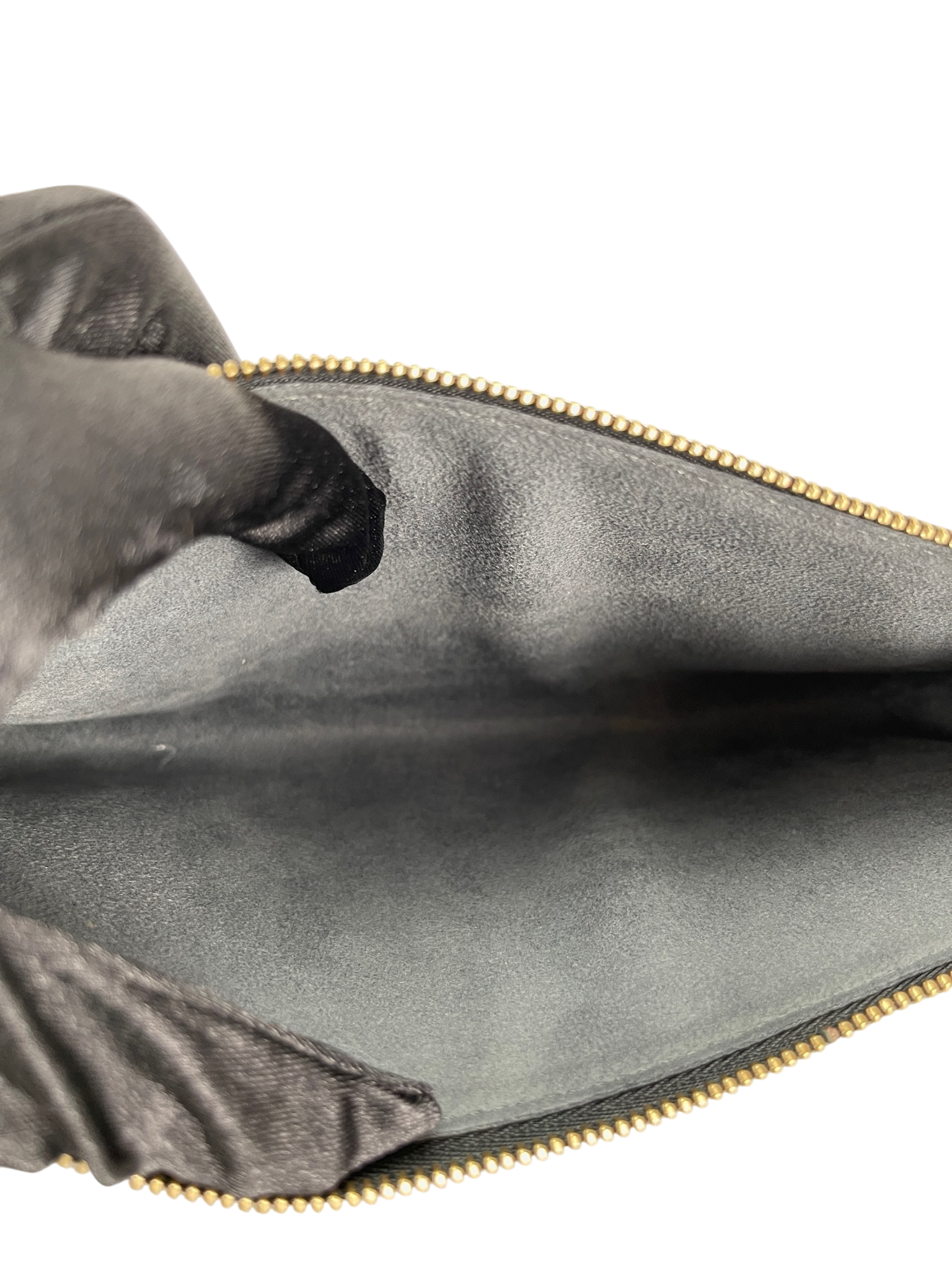 LOUIS VUITTON - Black Epi Accessory Pouch Handbag 