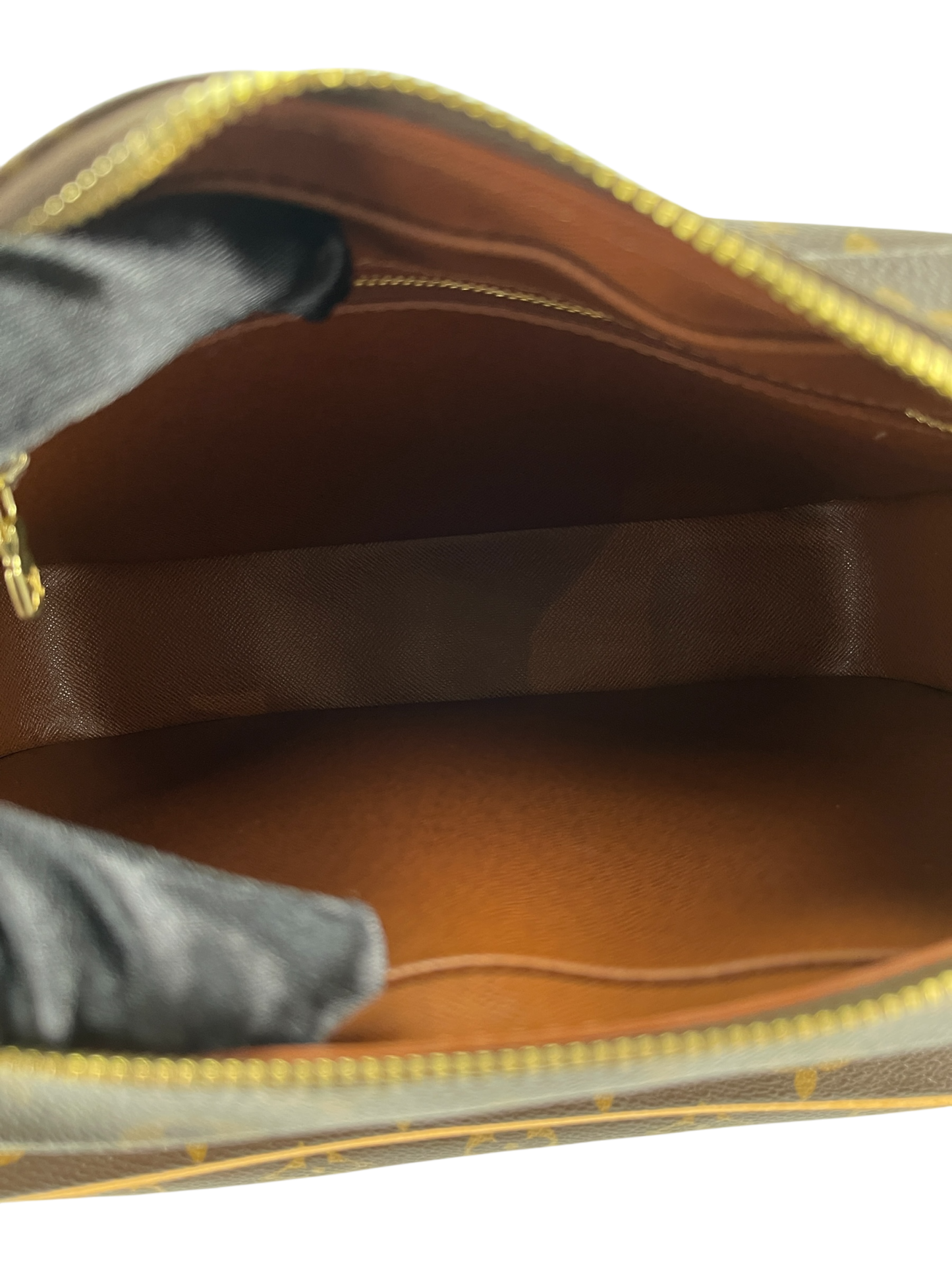 LOUIS VUITTON - Monogram Nile Shoulder Bag Messenger Bag