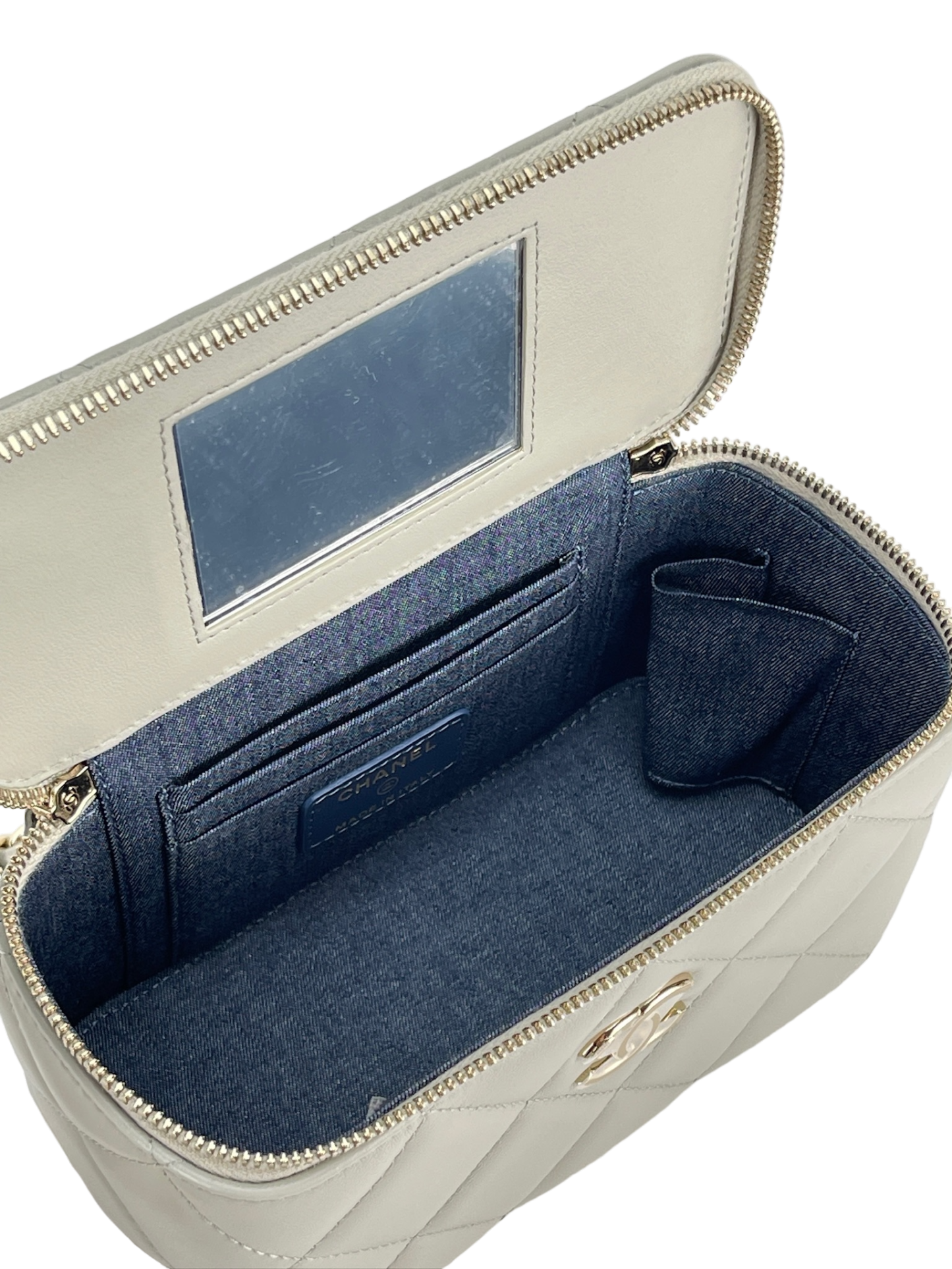 CHANEL - CHANEL Mini Vanity Case Carved Gold Chain