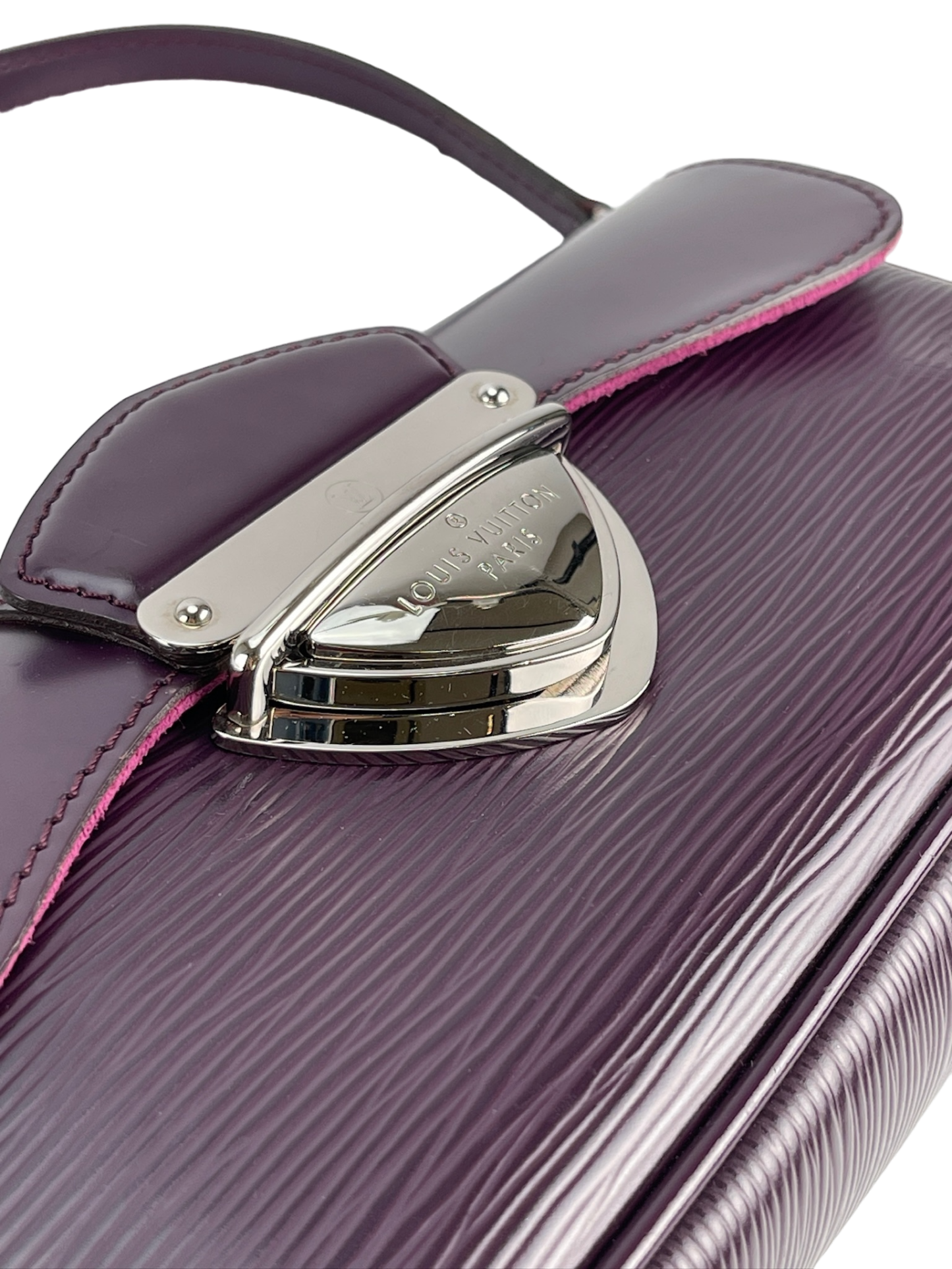 LOUIS VUITTON - Epi Leather Pochette Montagne Cassis