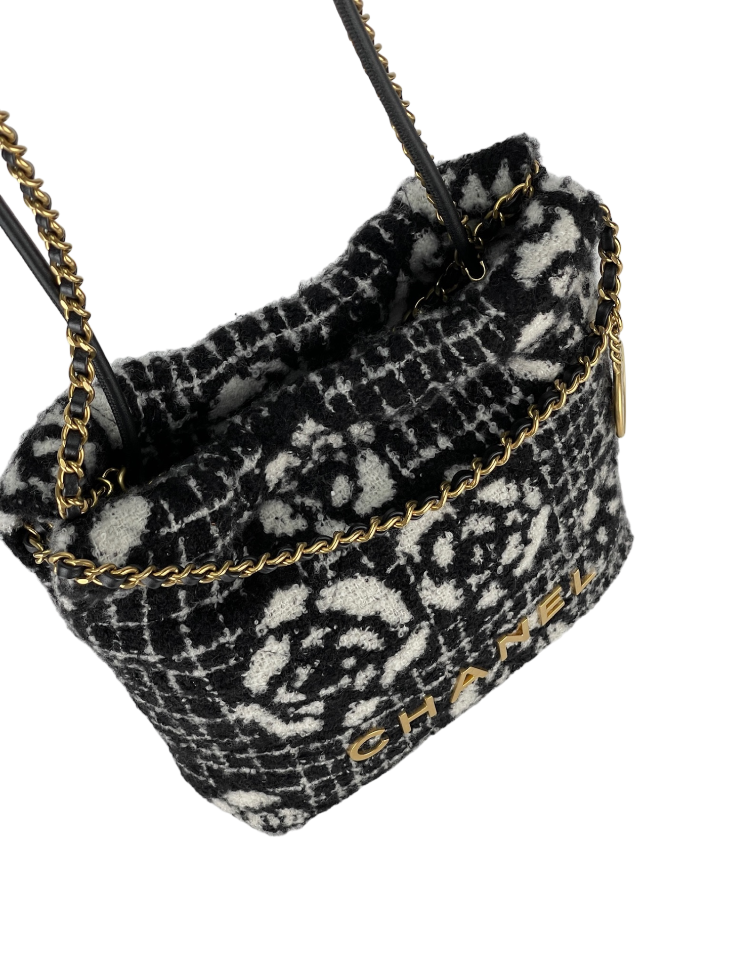 CHANEL - Tweed Camellia Mini 22 Bag