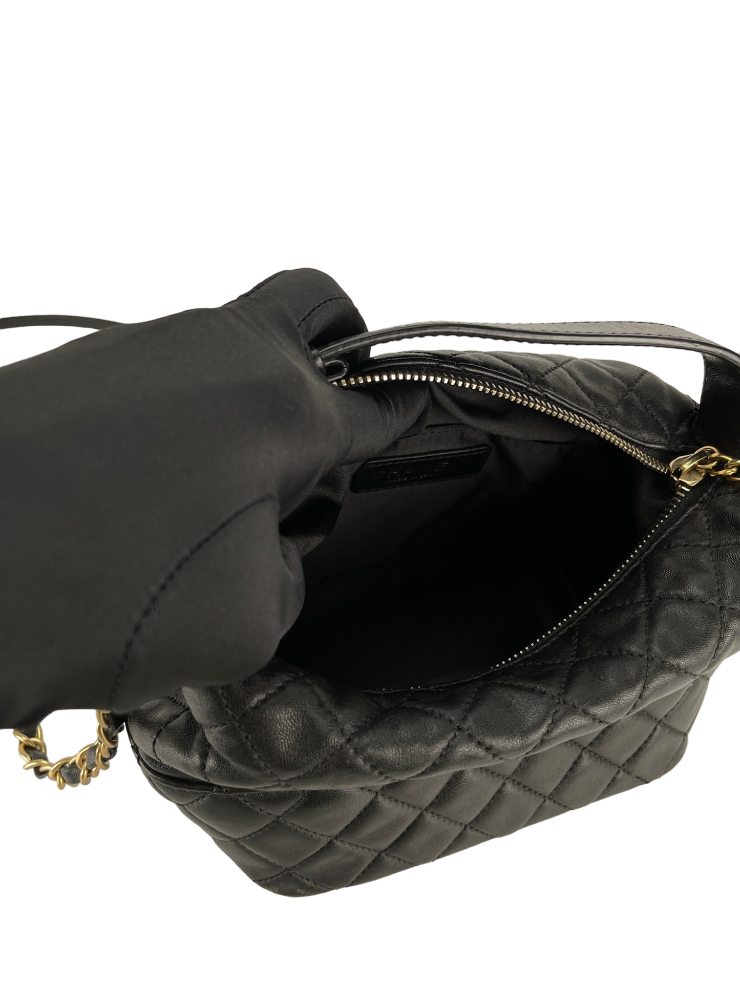 CHANEL - Black Quilted lambskin Authentic Bag