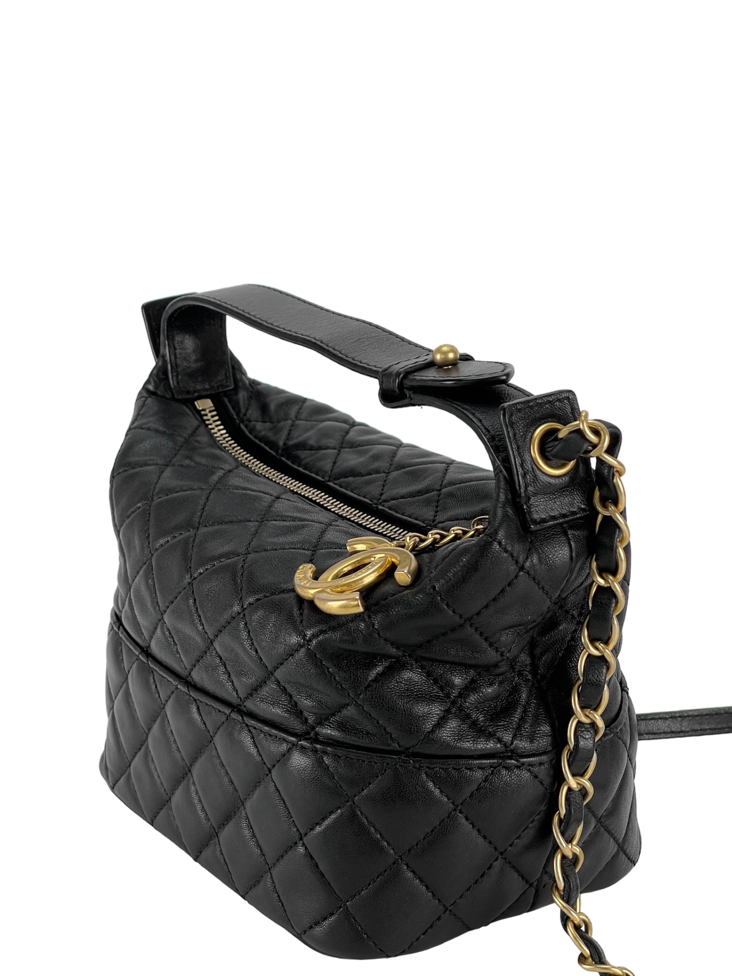CHANEL - Black Quilted lambskin Authentic Bag