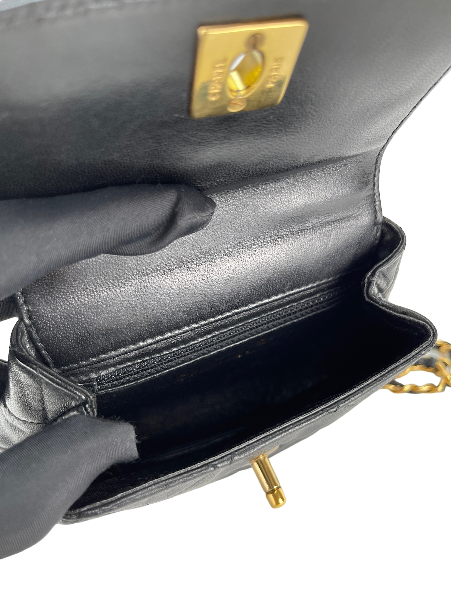CHANEL - Balck Lambskin Chain Waist Bag