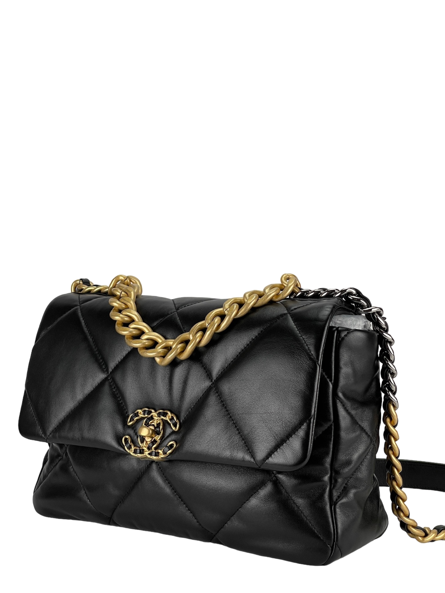 CHANEL - Black Calfskin 19 Bag