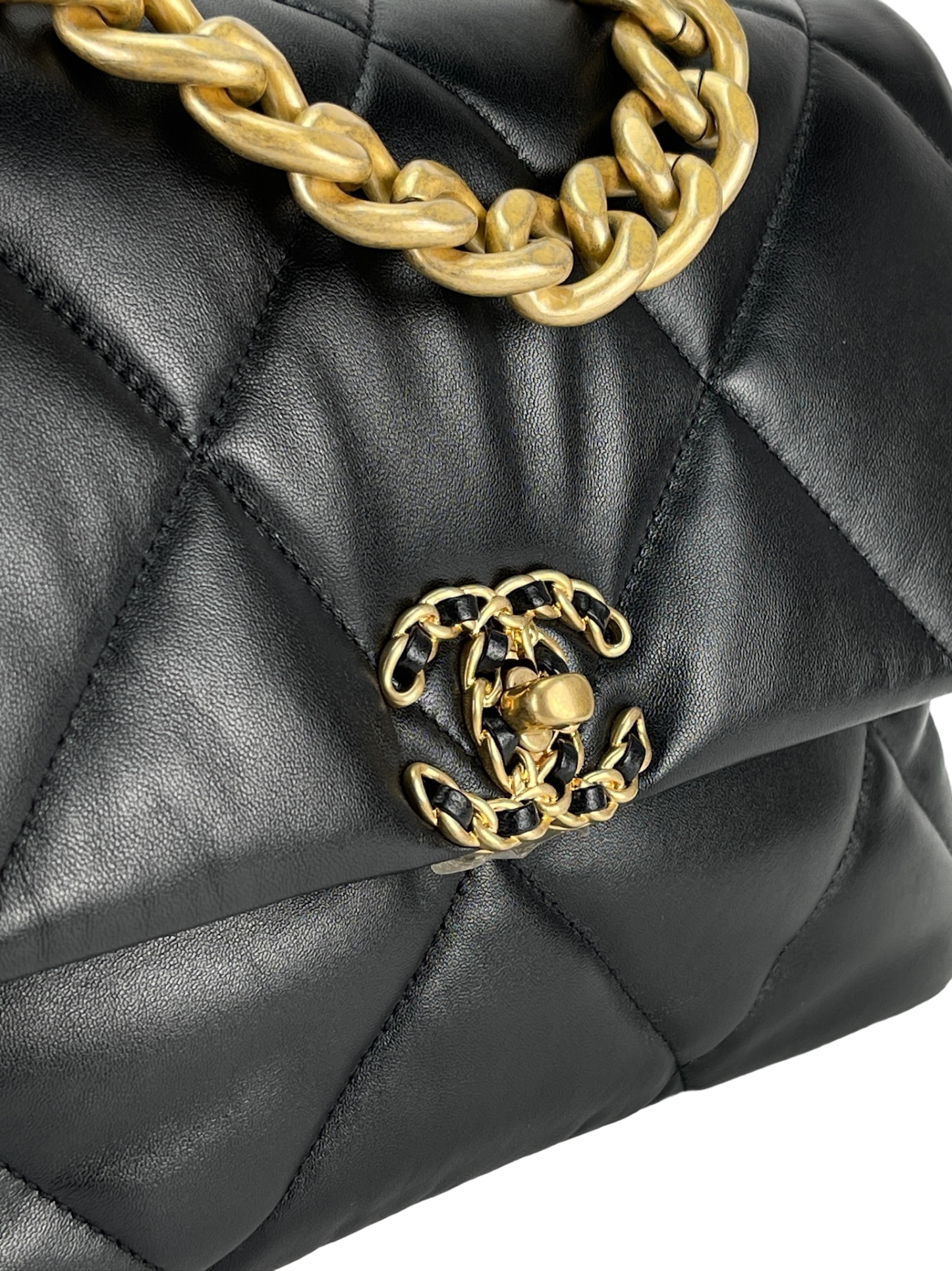 CHANEL - Black Calfskin 19 Bag