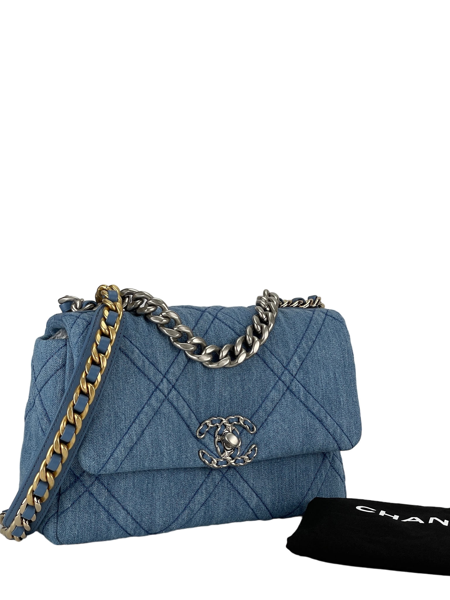 CHANEL - 22P Denim Sliver 19 Bag