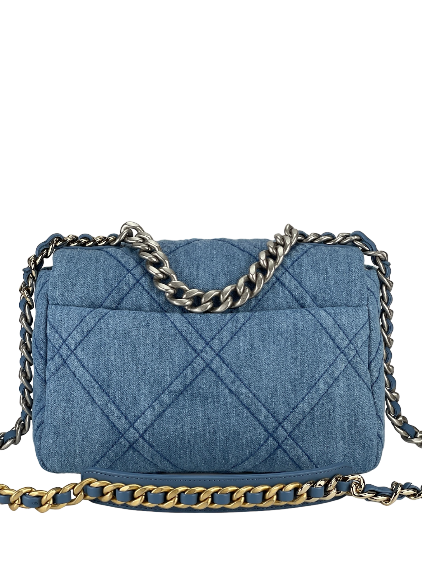 CHANEL - 22P Denim Sliver 19 Bag