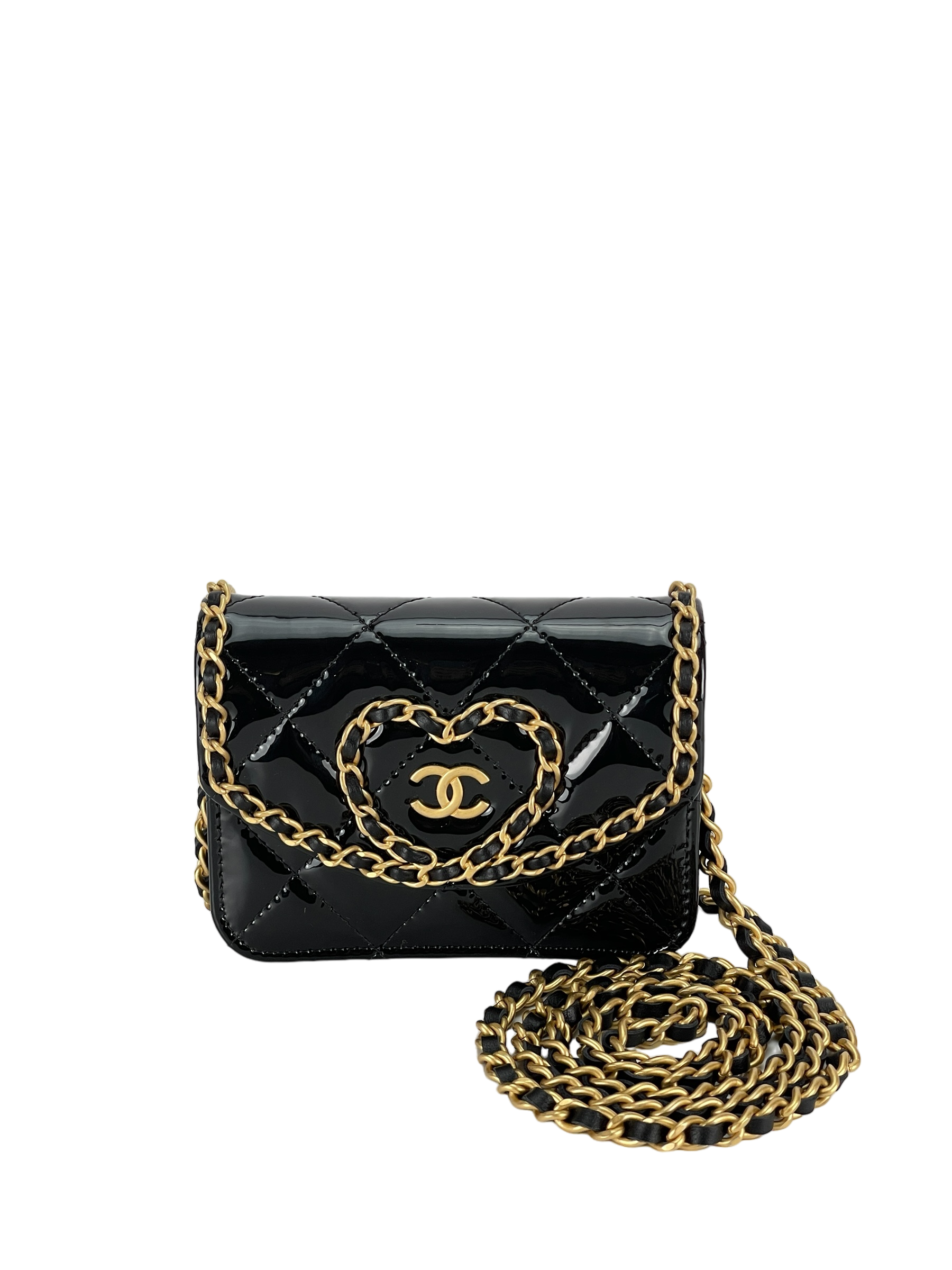 CHANEL - 24A Heart Chain Wallet Bag
