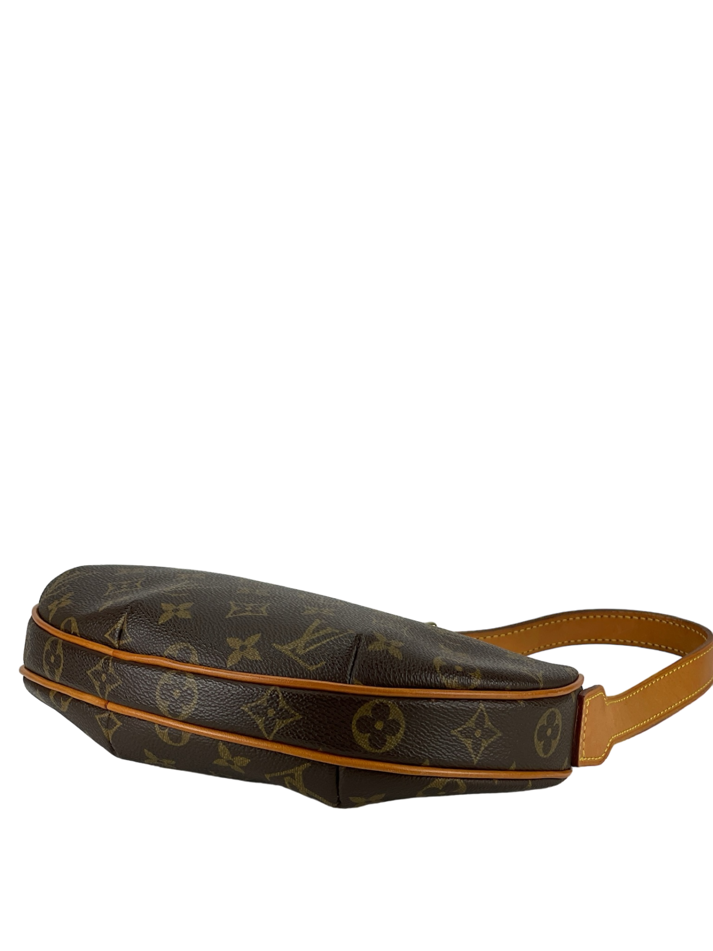 LOUIS VUITTON - Monogram Pochette Croissant PM