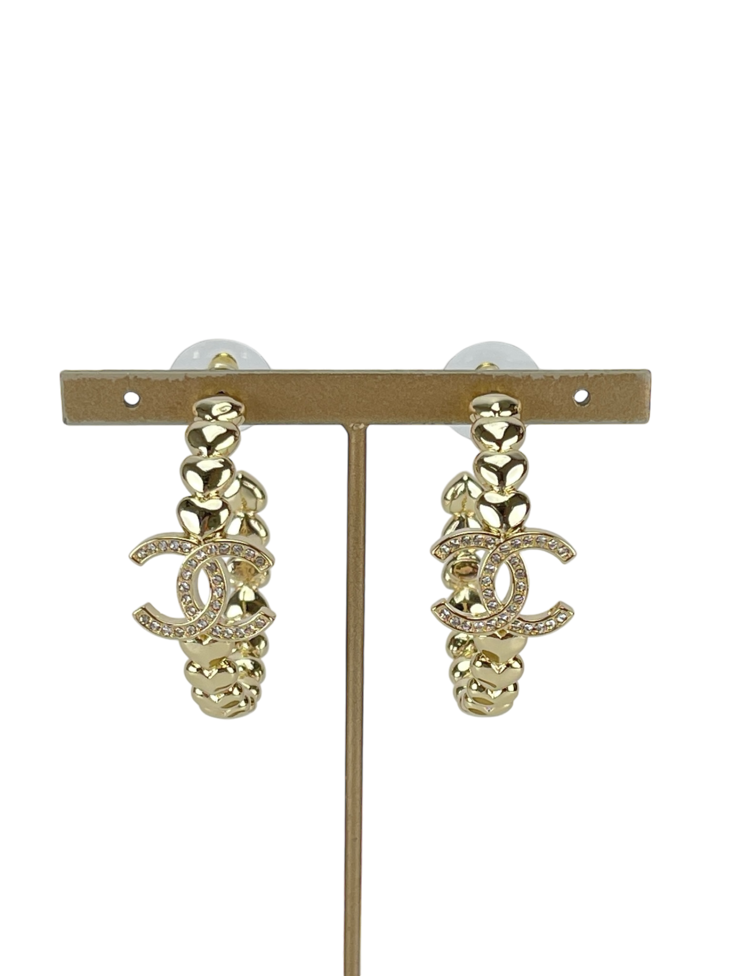 CHANEL - 23P Gold Heart Mark Circle Earrings