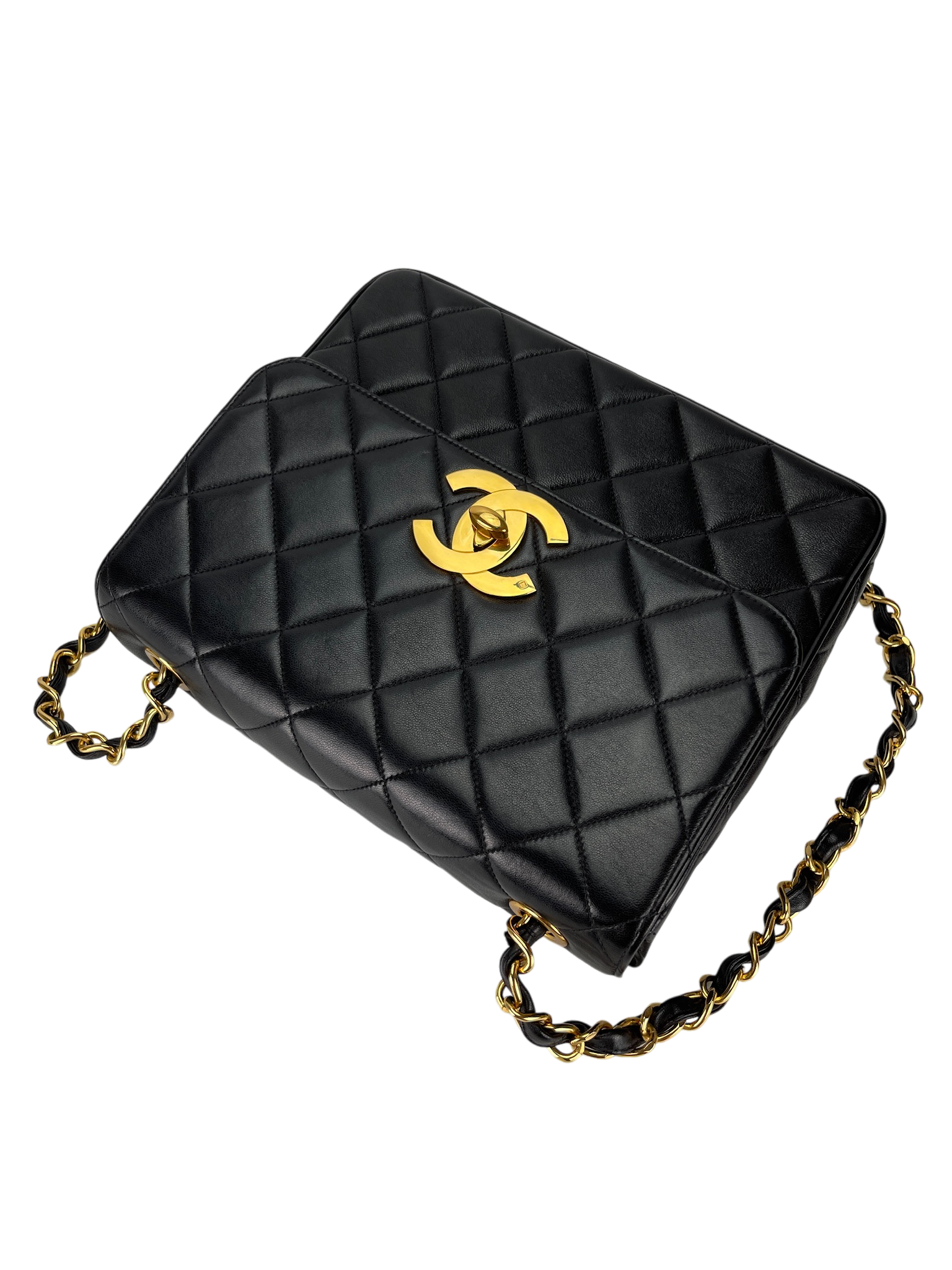 CHANEL - Matelasse Lambskin Chain Shoulder Bag