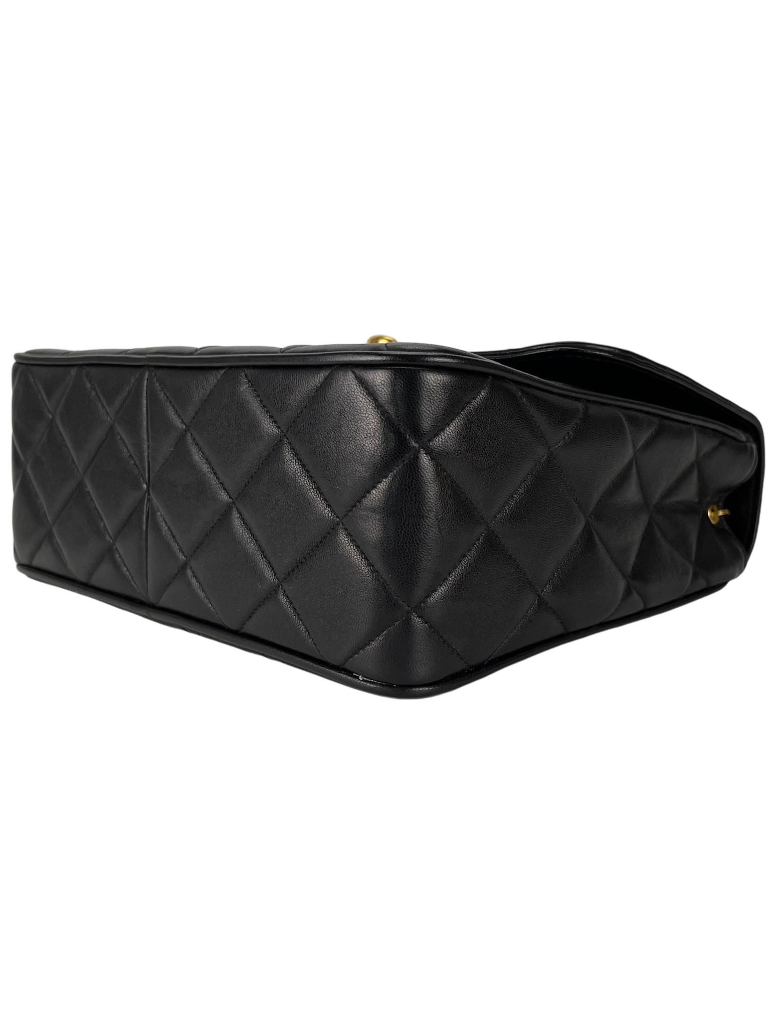 CHANEL - Matelasse Lambskin Chain Shoulder Bag
