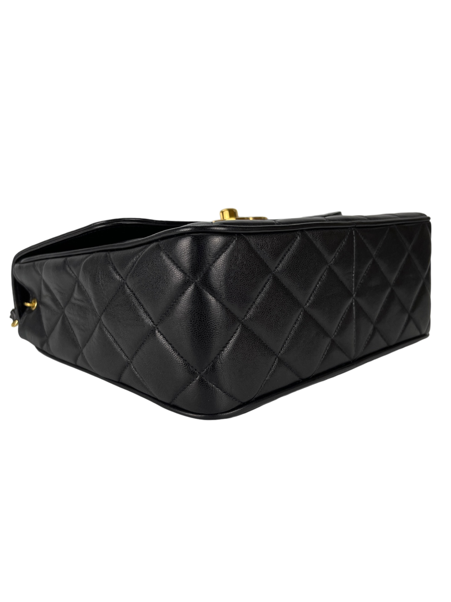 CHANEL - Matelasse Lambskin Chain Shoulder Bag