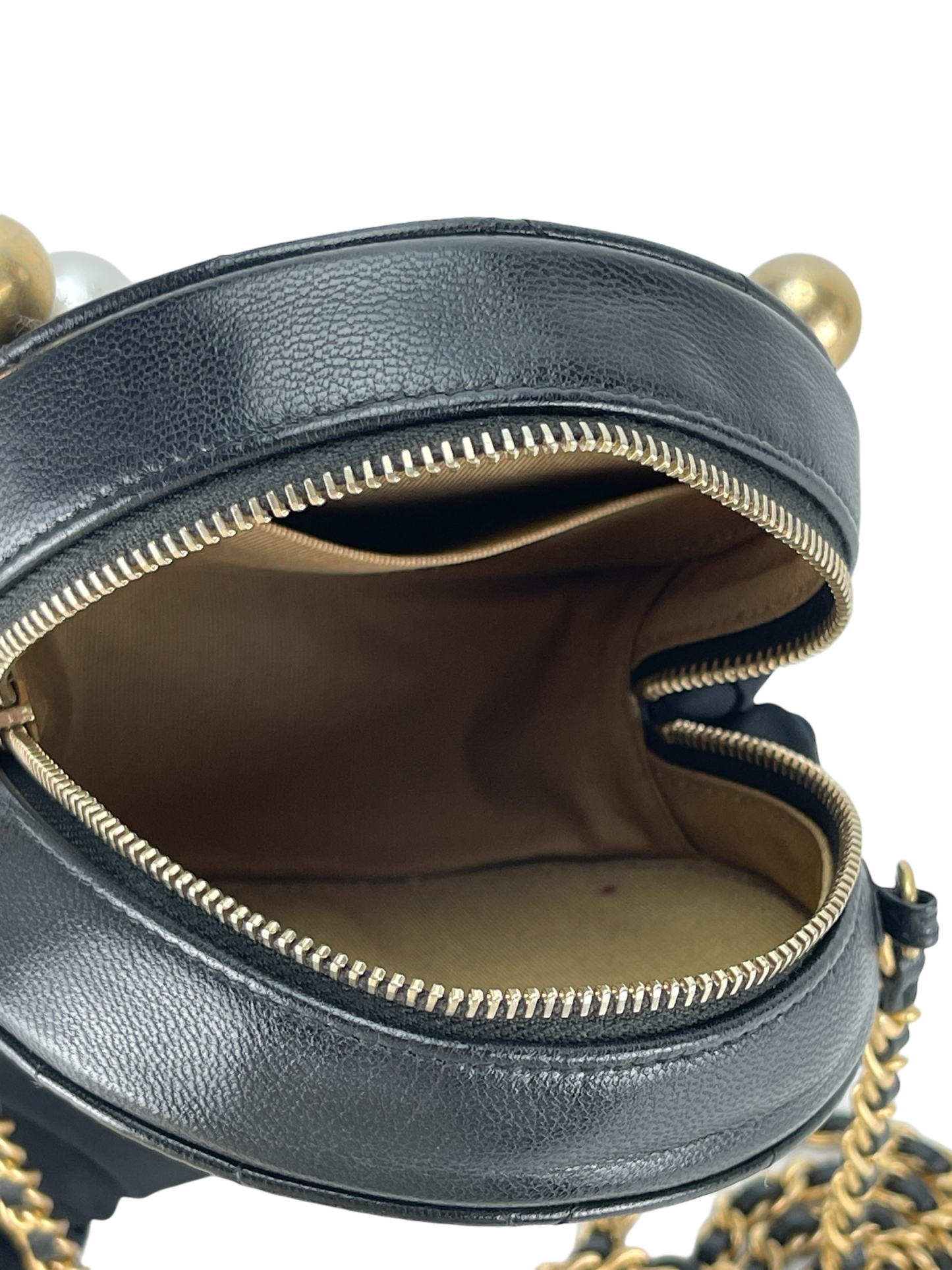CHANEL - Pearl Round Black Mini Bag