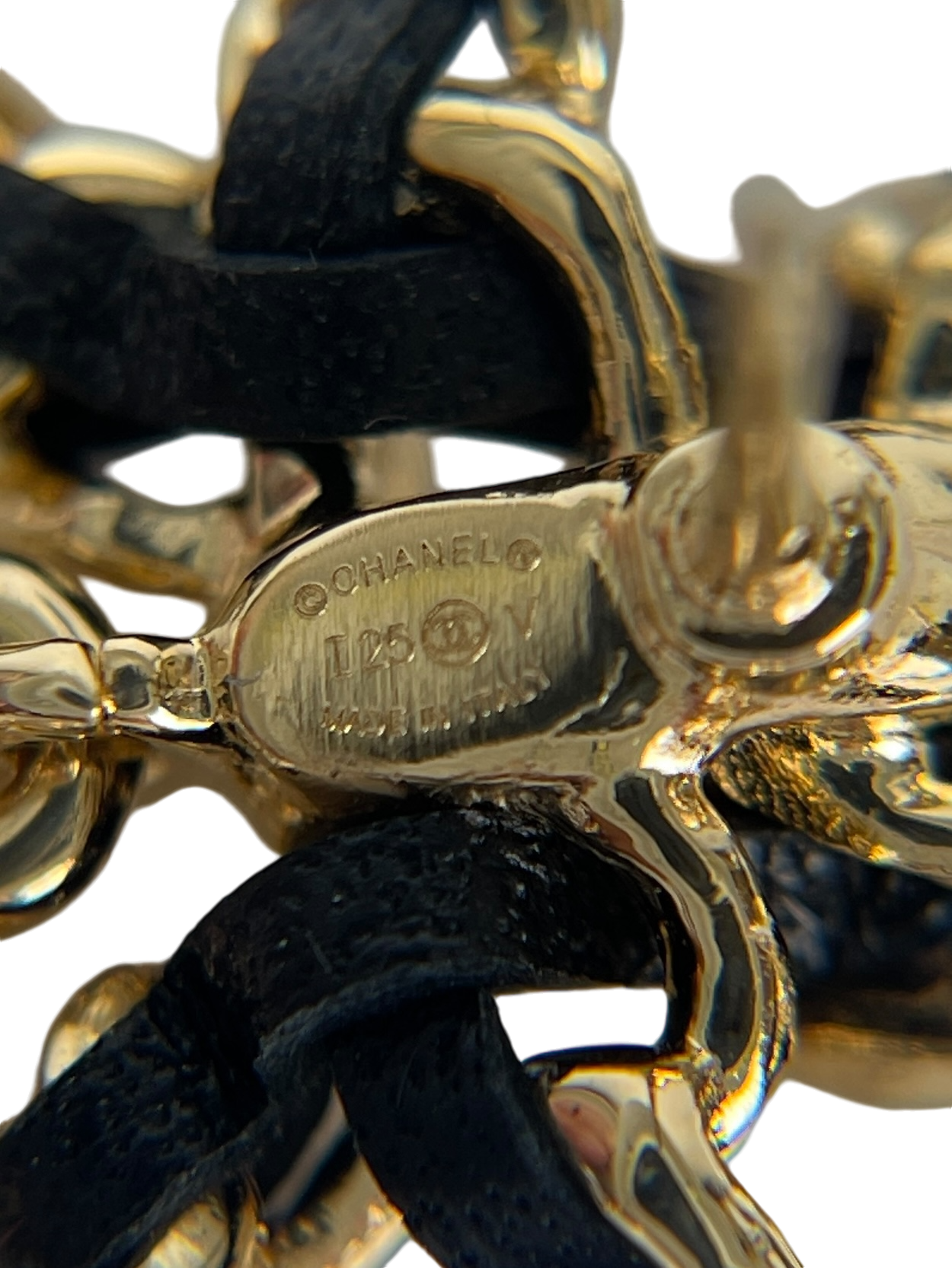 CHANEL - CHANEL Leather Bow CC Logo Earrings Gold