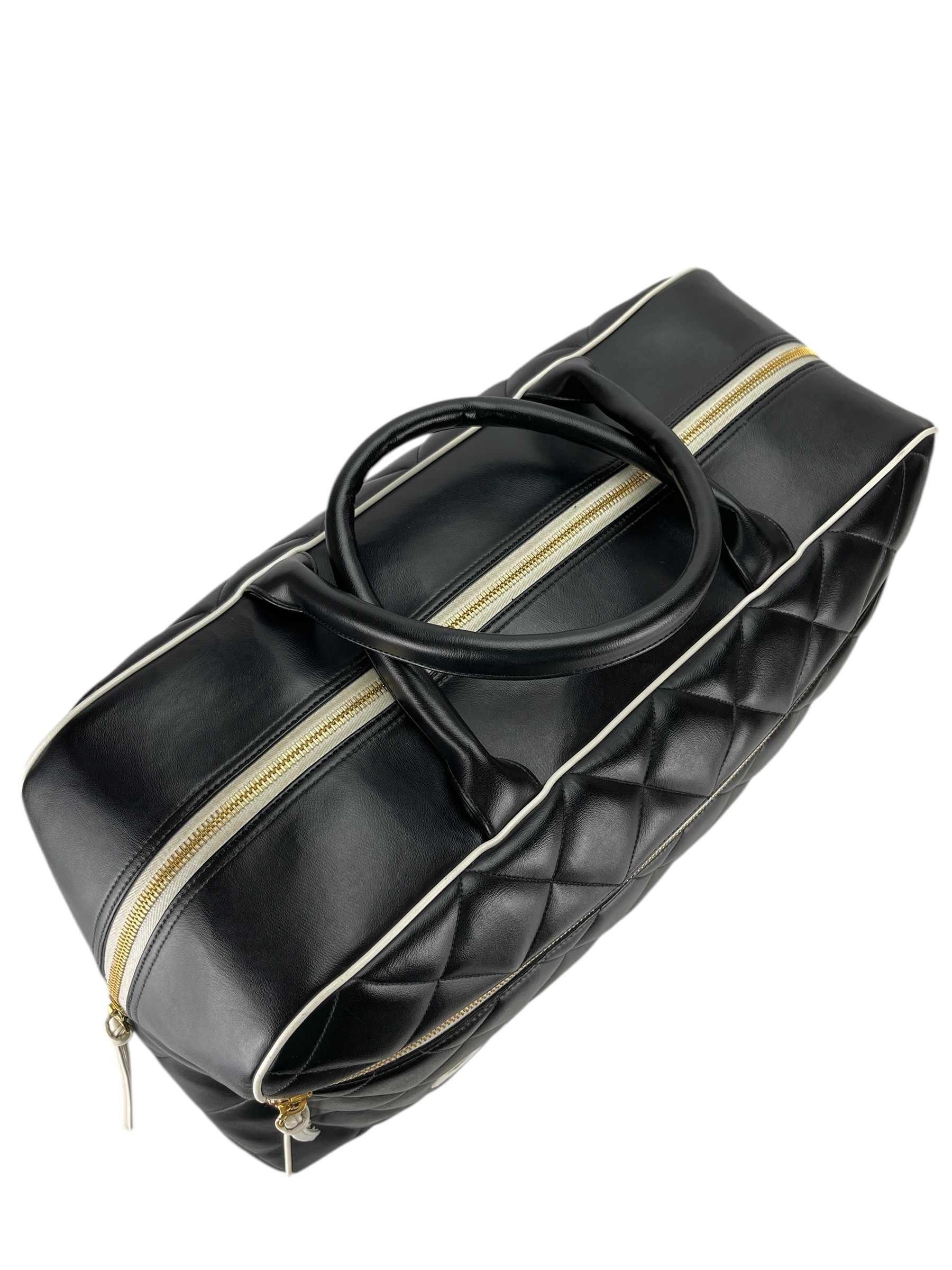 CHANEL - Bowling Bag Travel Bag Boston Bag Black Leather
