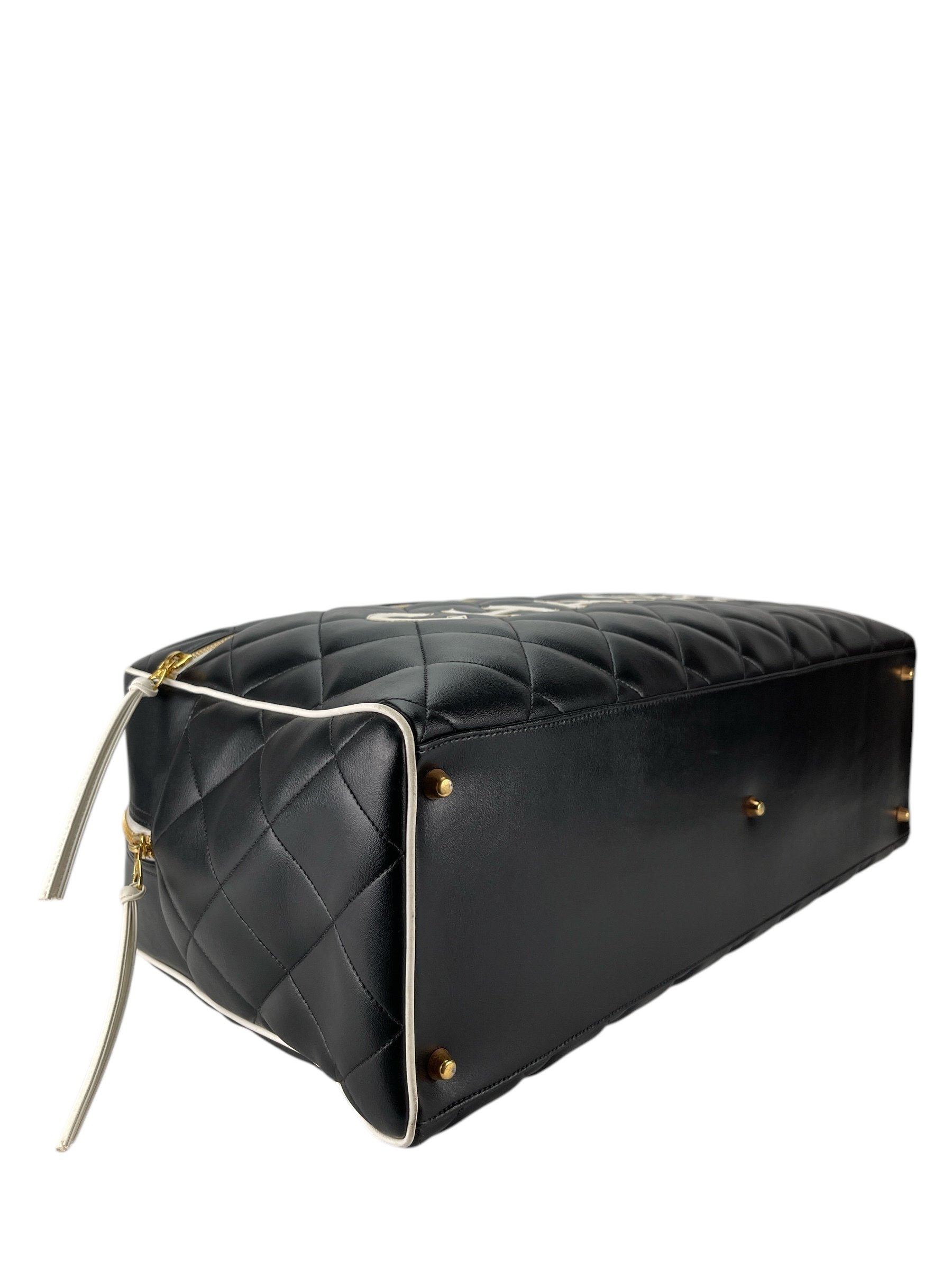 CHANEL - Bowling Bag Travel Bag Boston Bag Black Leather