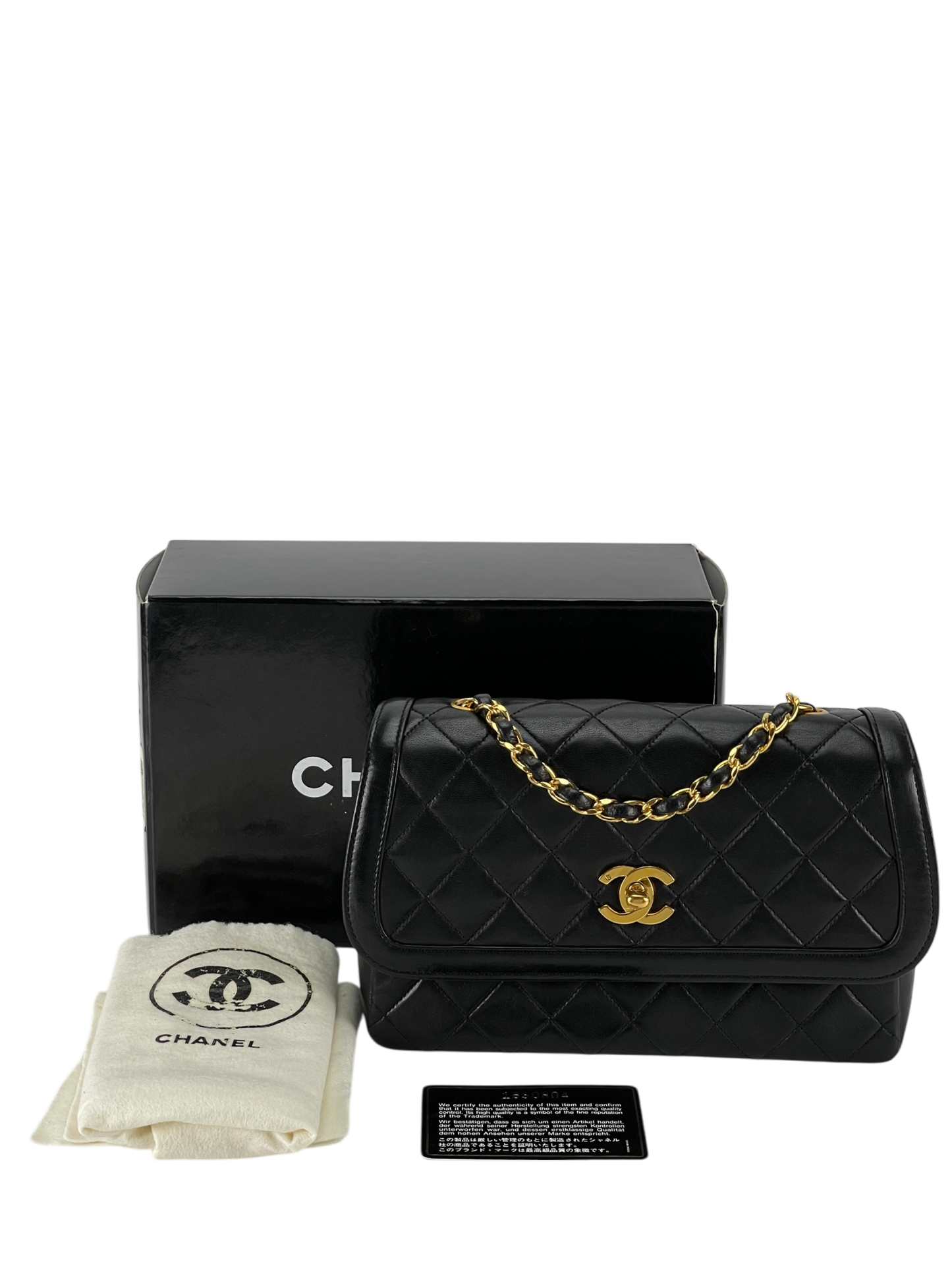 CHANEL - Medium Classic Single Flap Bag with Wallet Shoulder Bag