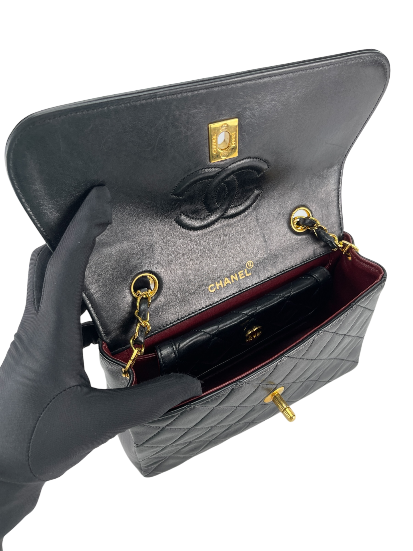 CHANEL - Medium Classic Single Flap Bag with Wallet Shoulder Bag