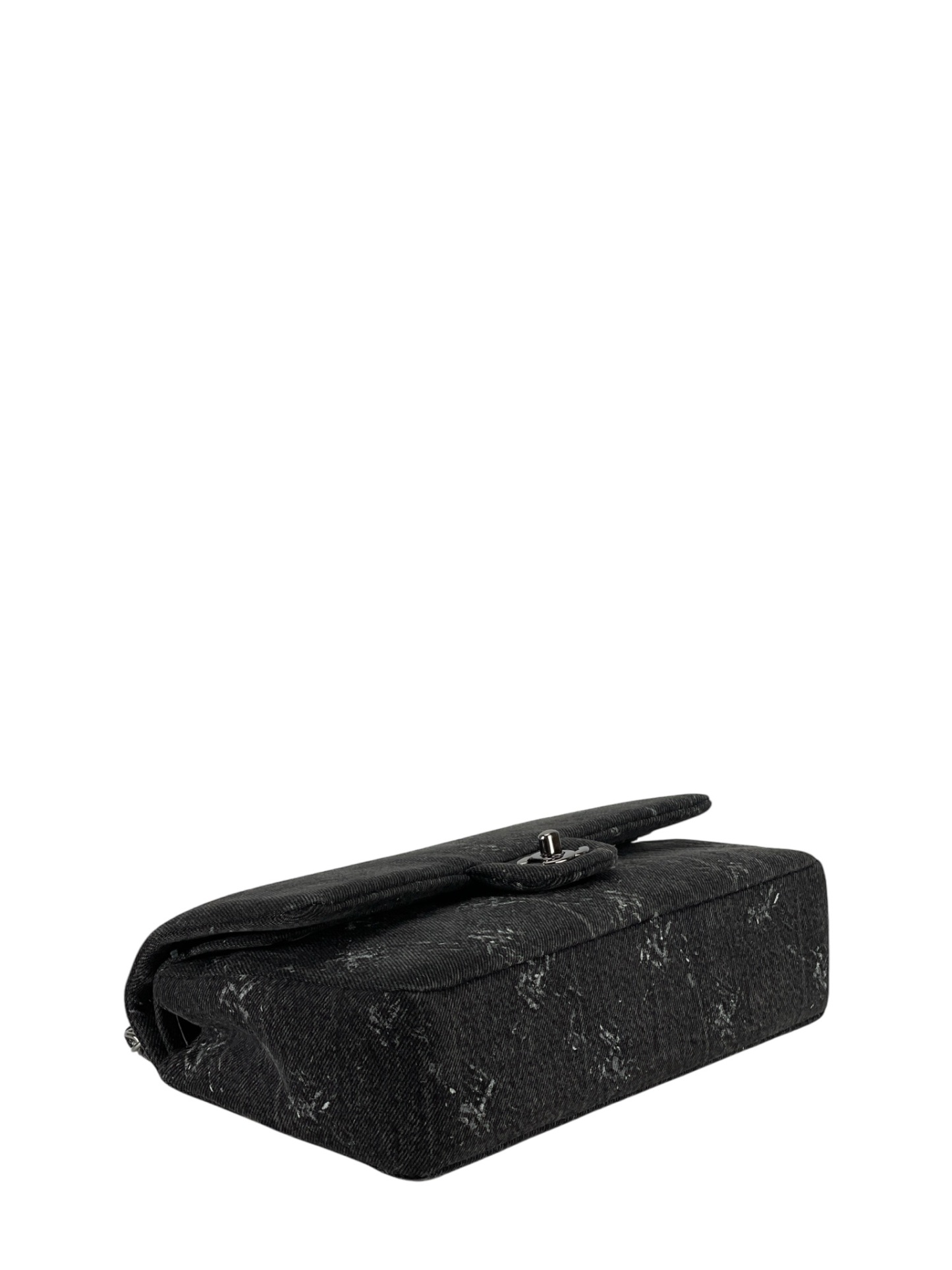CHANEL - Matelasse Denim CF25 Chain Shoulder Bag