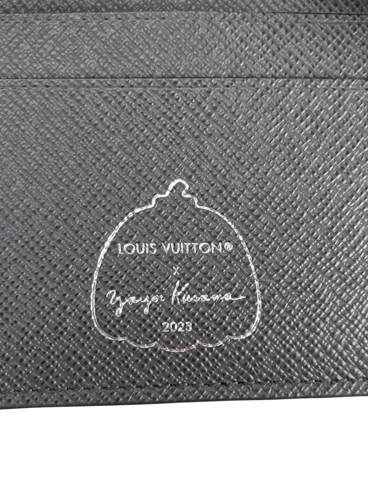 LOUIS VUITTON -