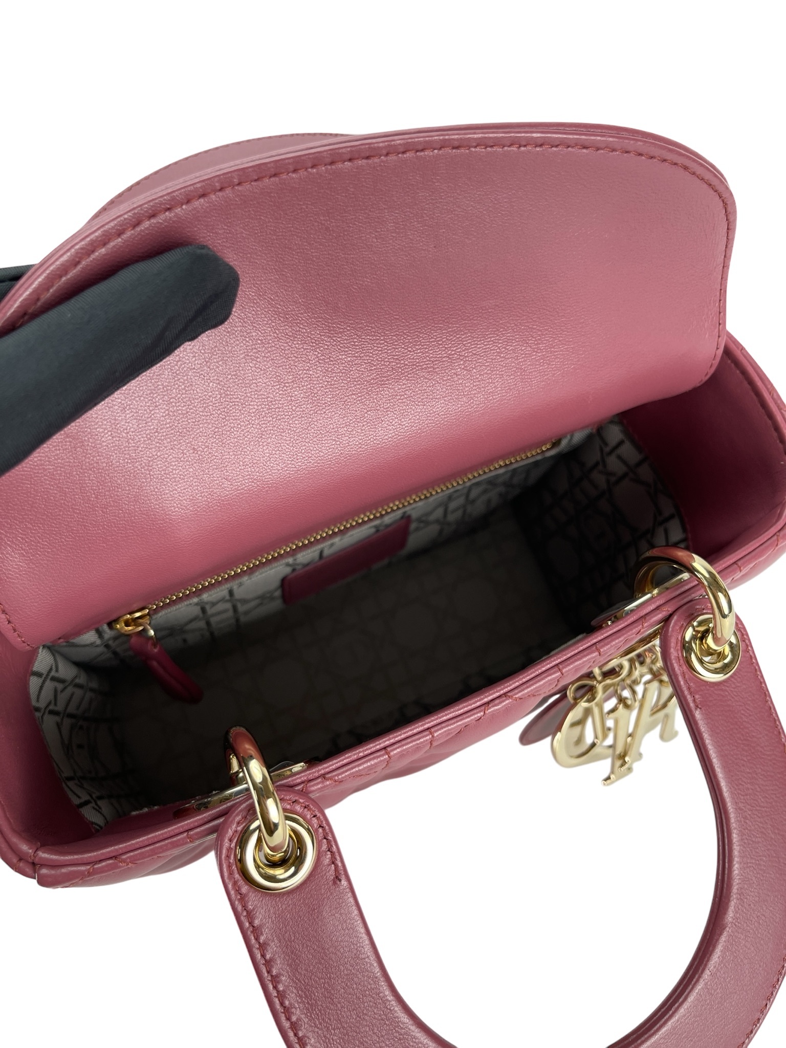 DIOR - Pink Cannage Quilted Lambskin Lady Dior Medium