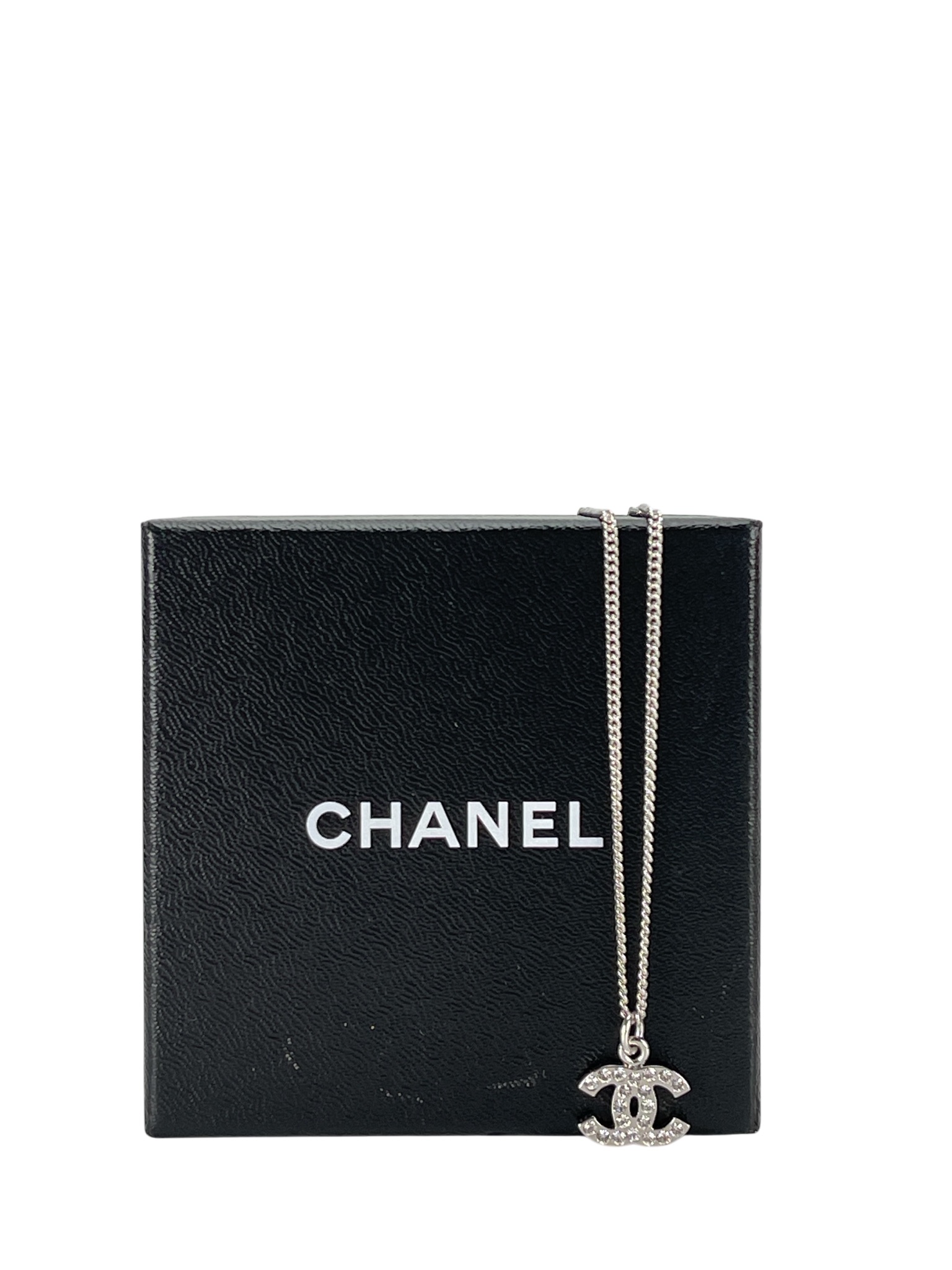 CHANEL - 07V Sliver Crystal CC Mark Necklace
