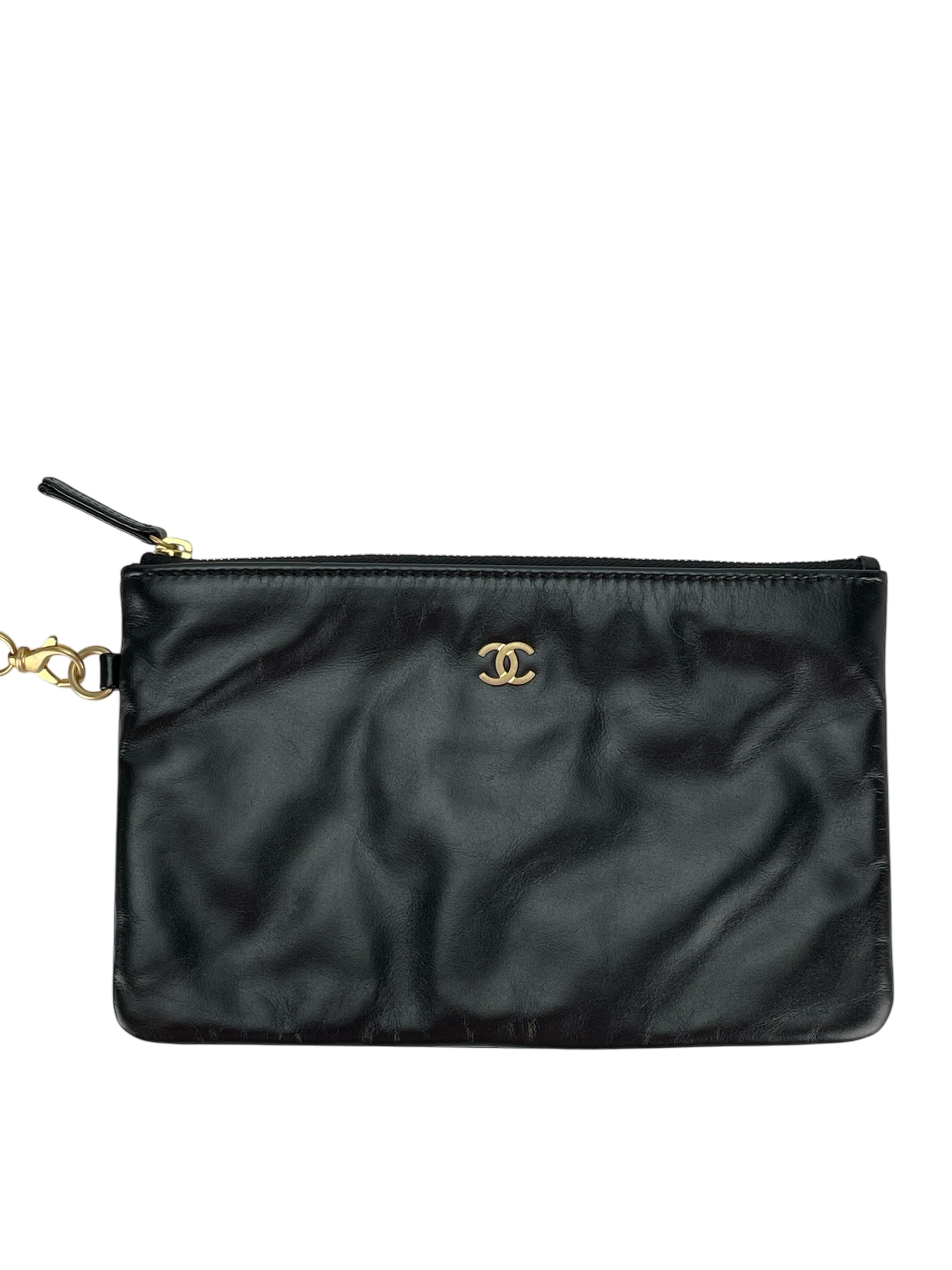 CHANEL - 22 Bag Black Lambskin Small