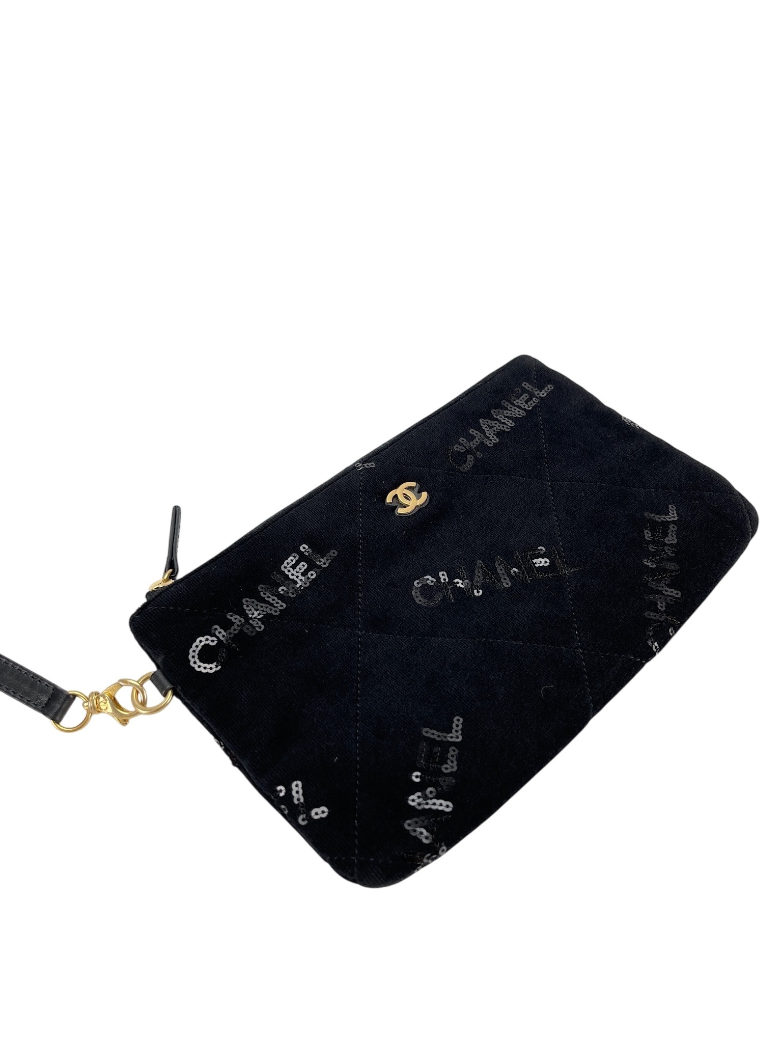 CHANEL - 22 Bag Black Velvet Sequins Medium