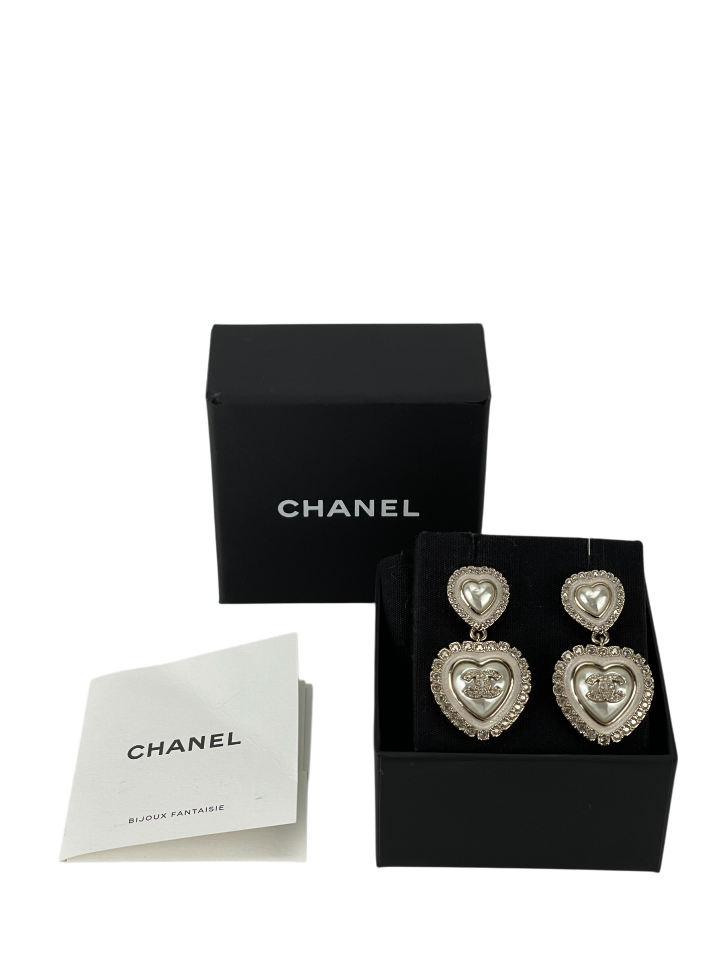 CHANEL - Earrings White in Pearl