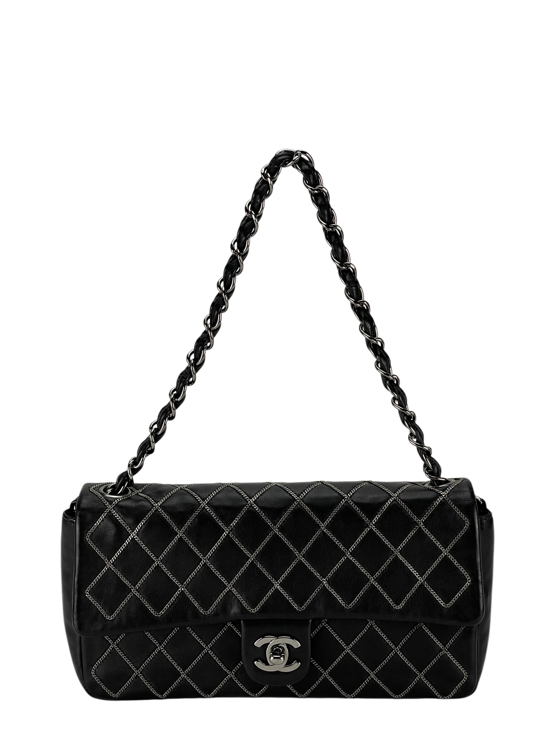 CHANEL キルティングバッグ ブラック CHANEL キルティングバッグ ブラック