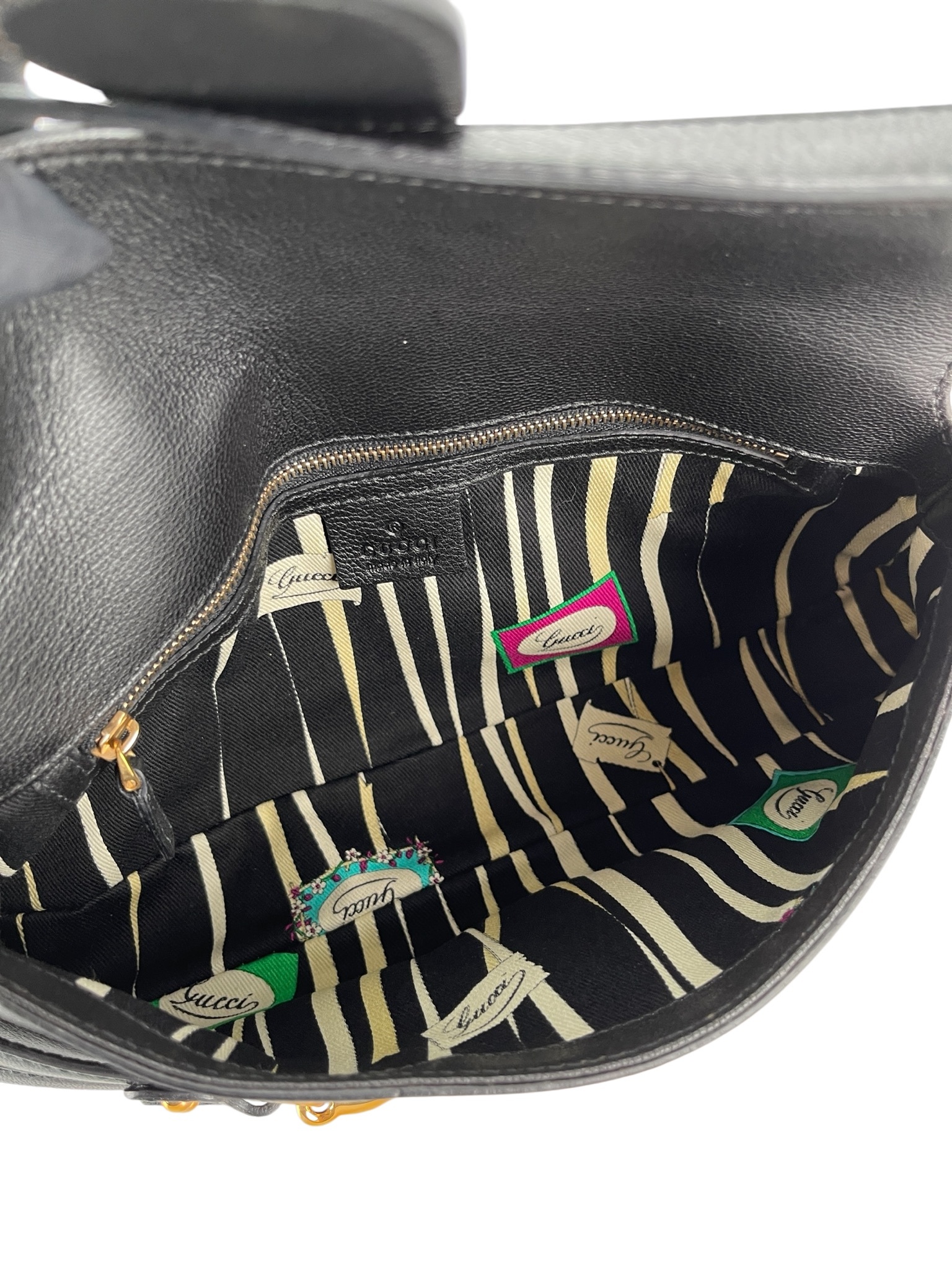 GUCCI - Black Vintage Horsebit Shoulder Bag