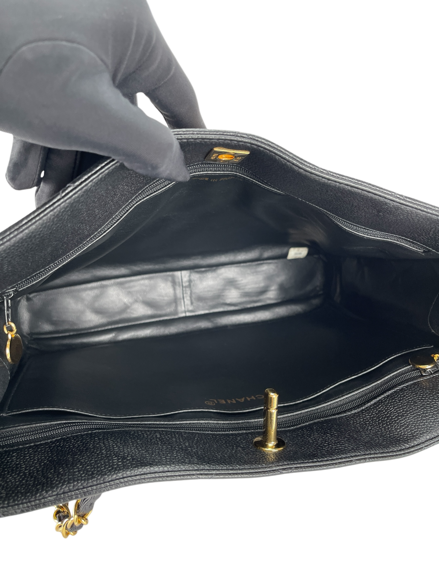 CHANEL - Black Cavair Classic CC Shopping leather handbag