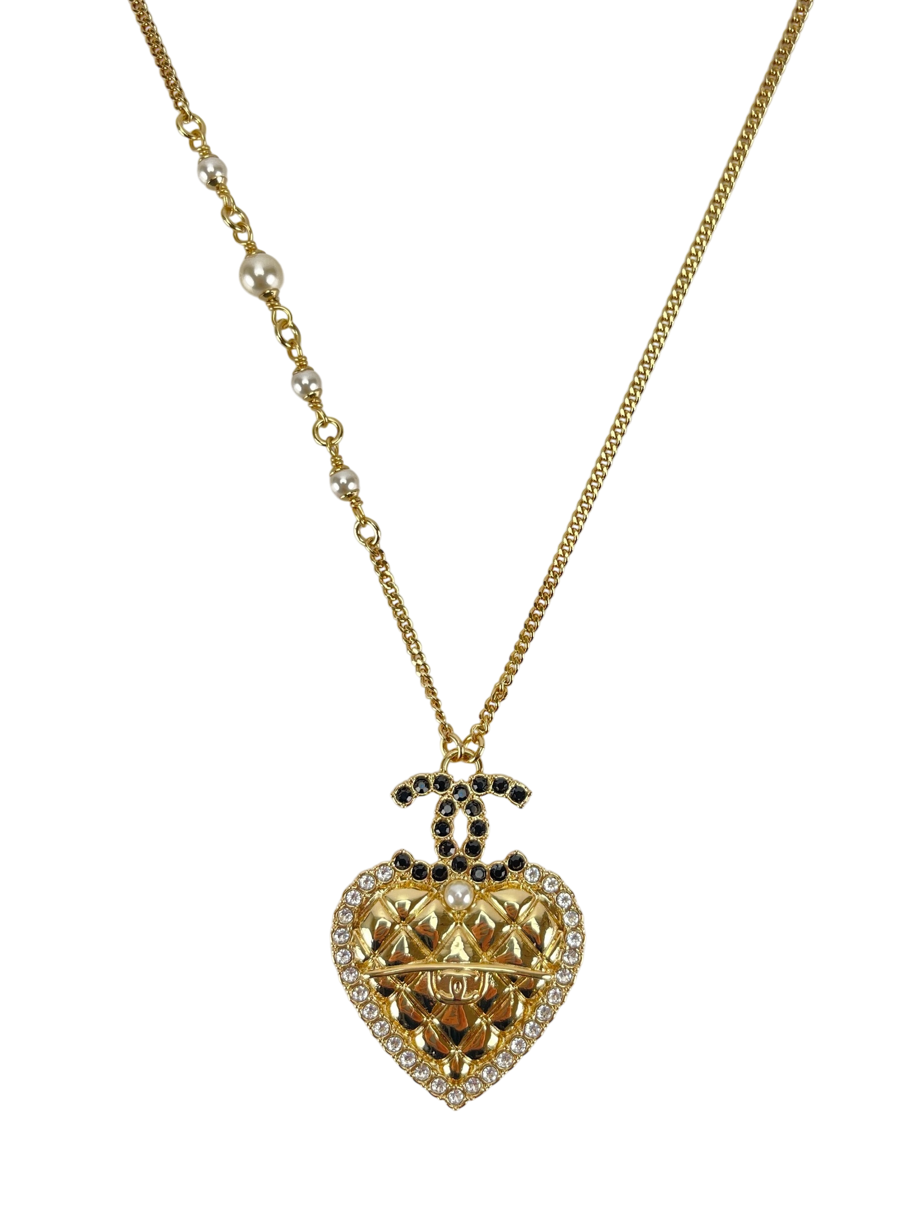 CHANEL - 24A Gold Crystal Pearl Pendant Heart Long Necklace