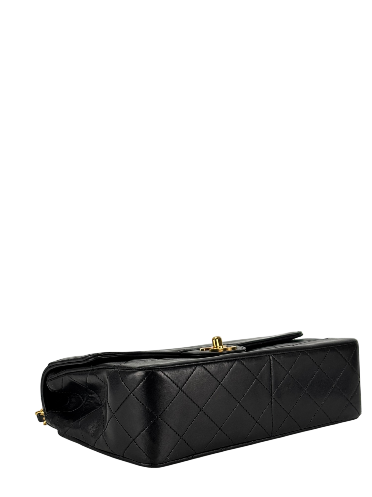 CHANEL -