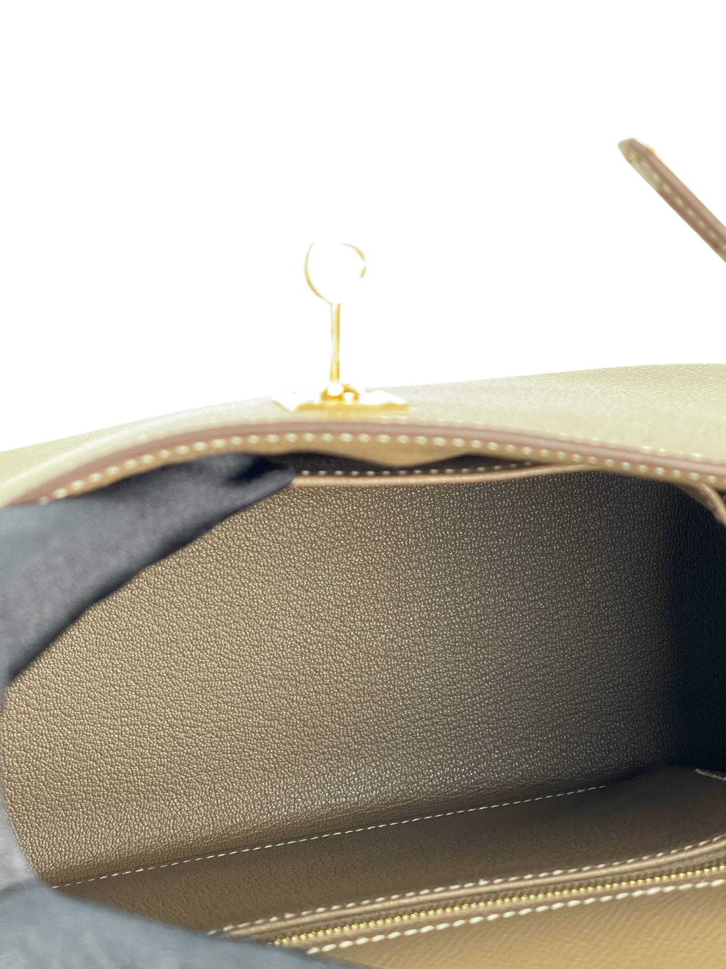 HERMES - Kelly 25 Etoupe Togo Gold Hardware