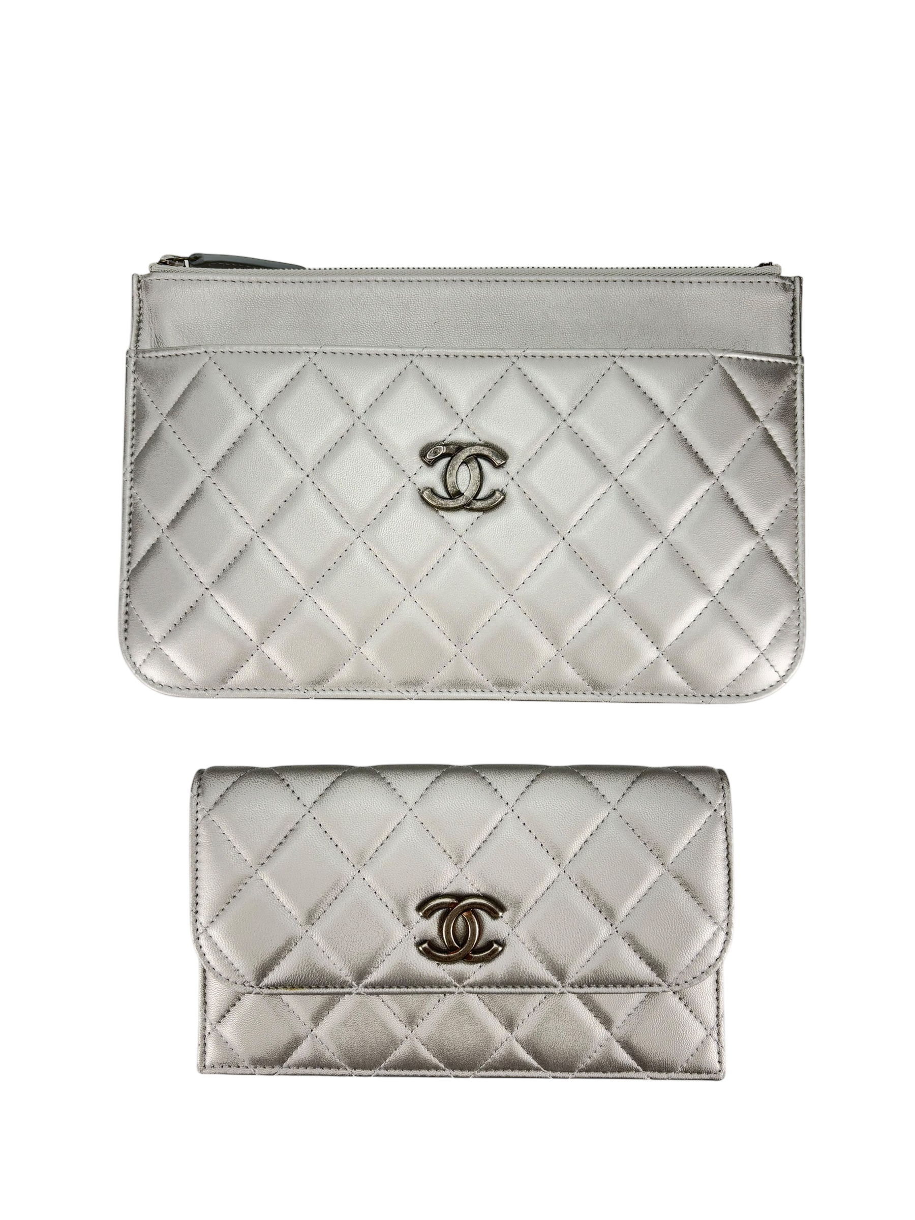 CHANEL - Silver Lambskin Quilted Pochette Crossbody Bag 3in1