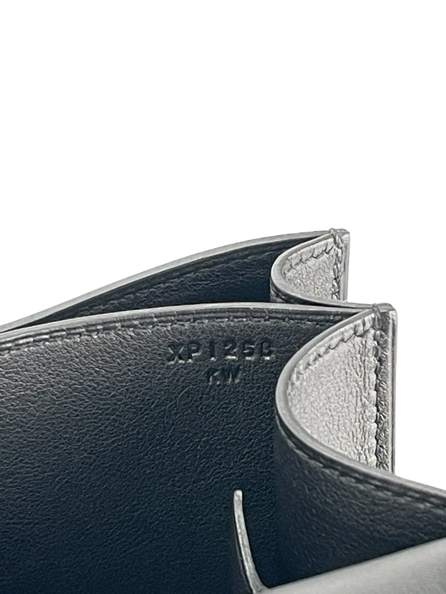 HERMES - Constance 23 Noir Swift Palladium Hardware