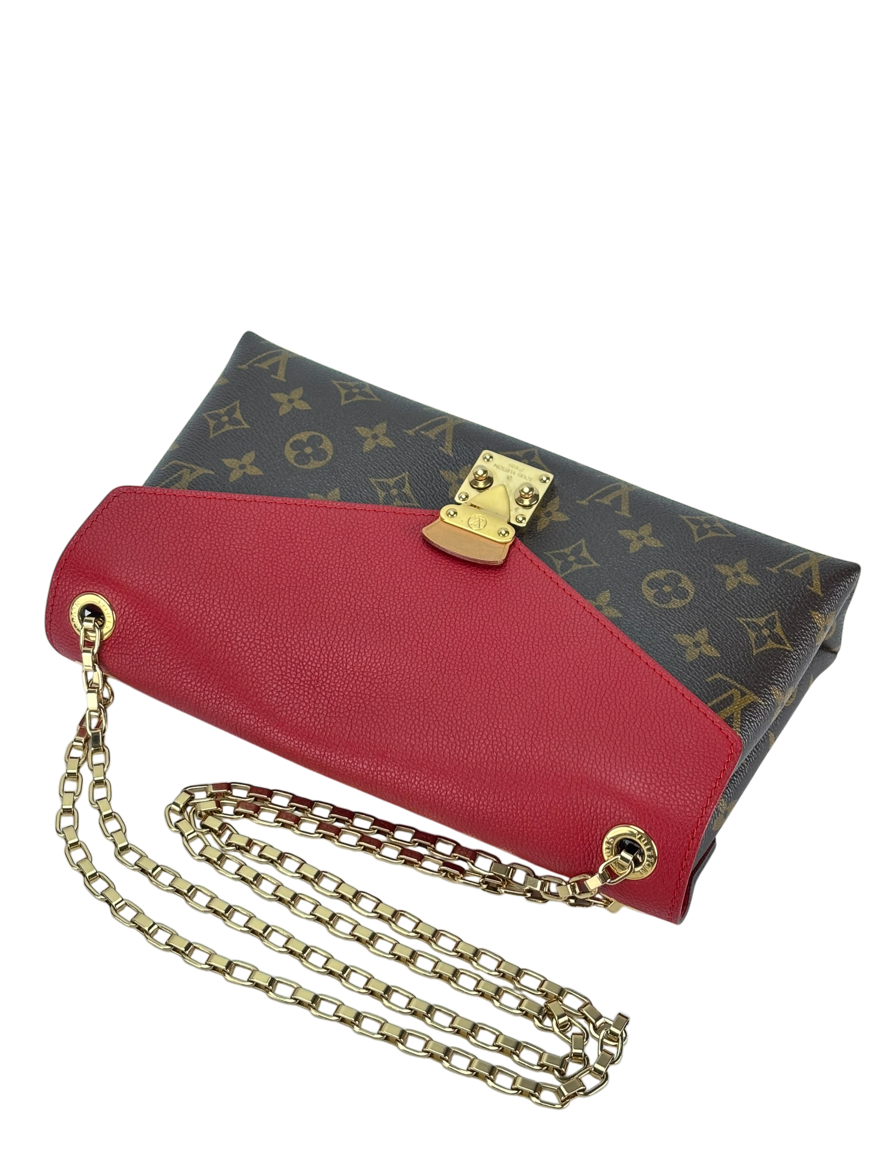 LOUIS VUITTON - Red Litchi Monogram Canvas Pallas Chain Bag