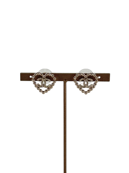 CHANEL - 25P Gold Heart Earrings