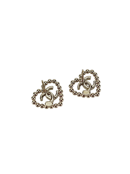 CHANEL - 25P Gold Heart Earrings