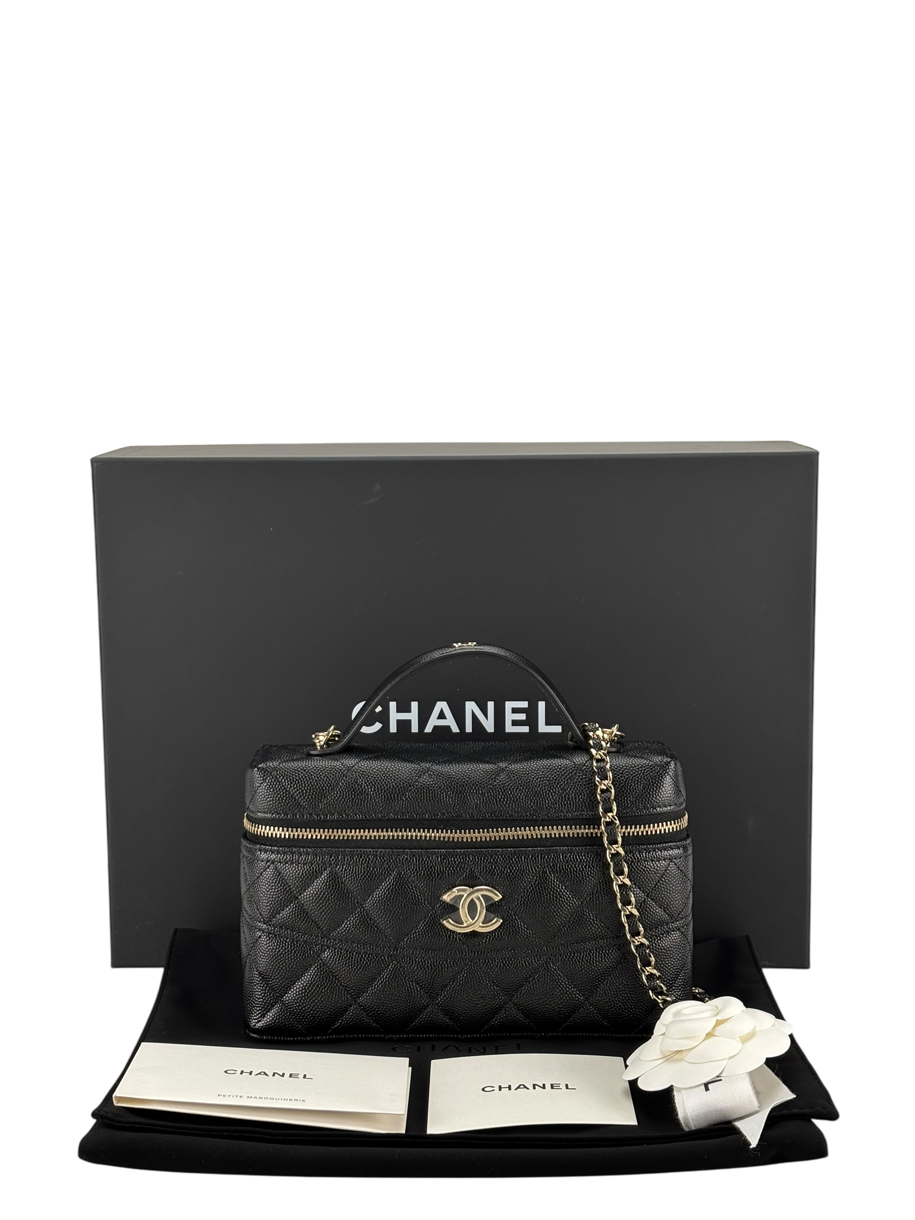 CHANEL - 25C Black Caviar Quilted Vanity Clutch With Chain 